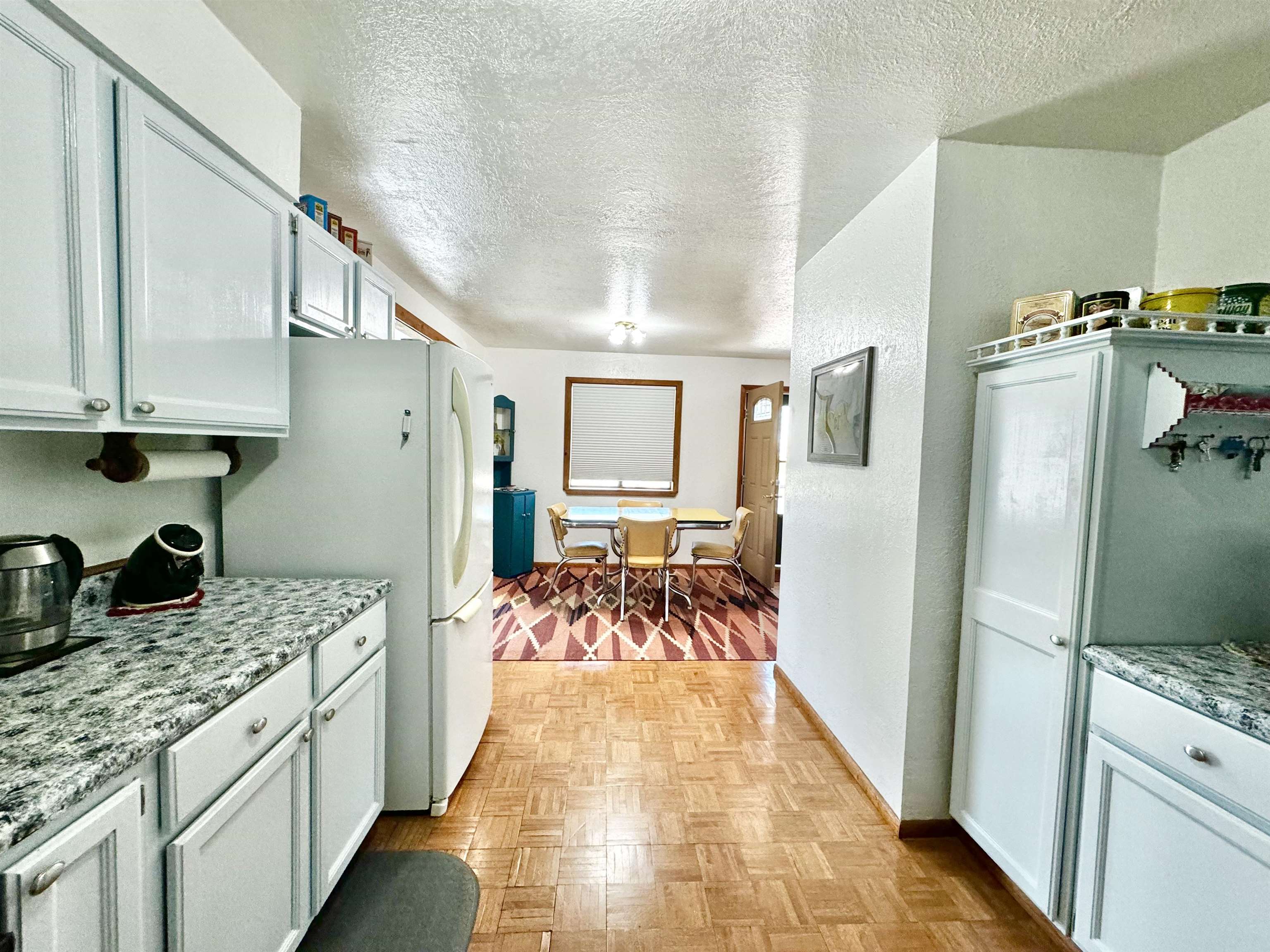 920 Calle Del Llano, Taos, New Mexico image 16