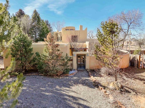 Homes For Sale - 314 Spruce Ln<br/> Taos, NM 87571