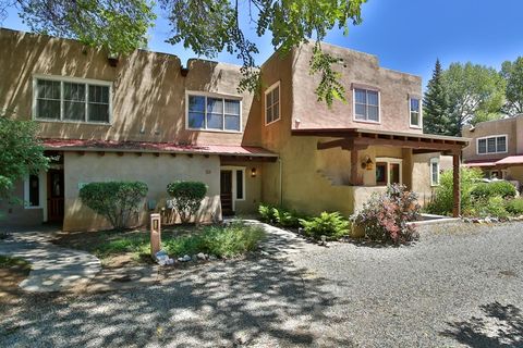 Photo of 205 Upper Ranchitos Rd #17, Taos, NM 87571 (MLS # 113815)