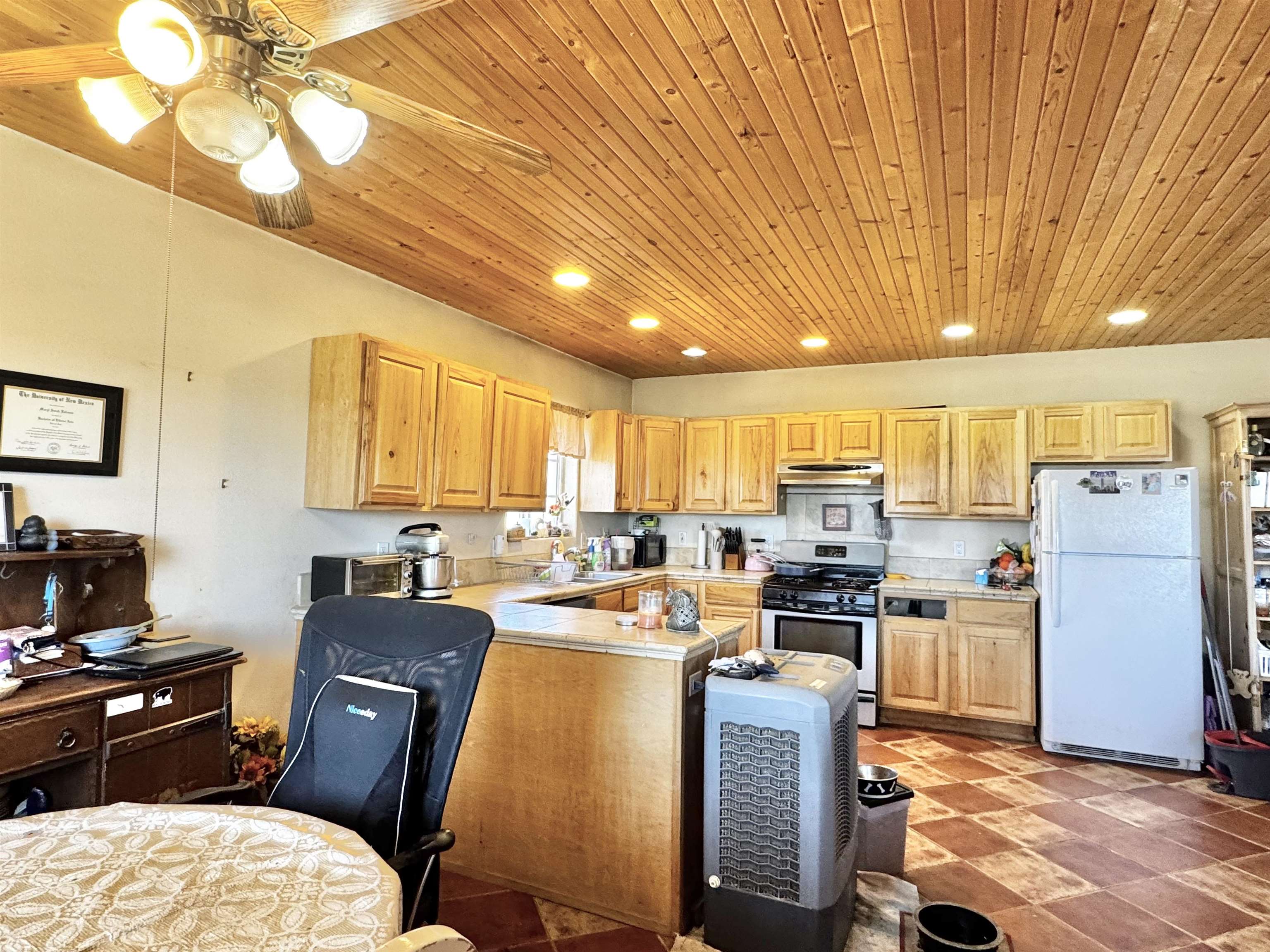 1247 Rainbow Street, Taos, New Mexico image 5