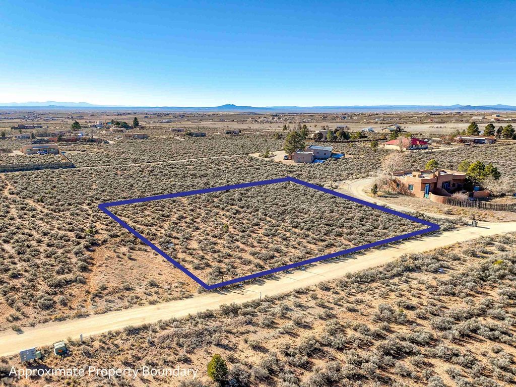 Photo of Piedra Vista Road, El Prado, NM 87529 (MLS # 114446)