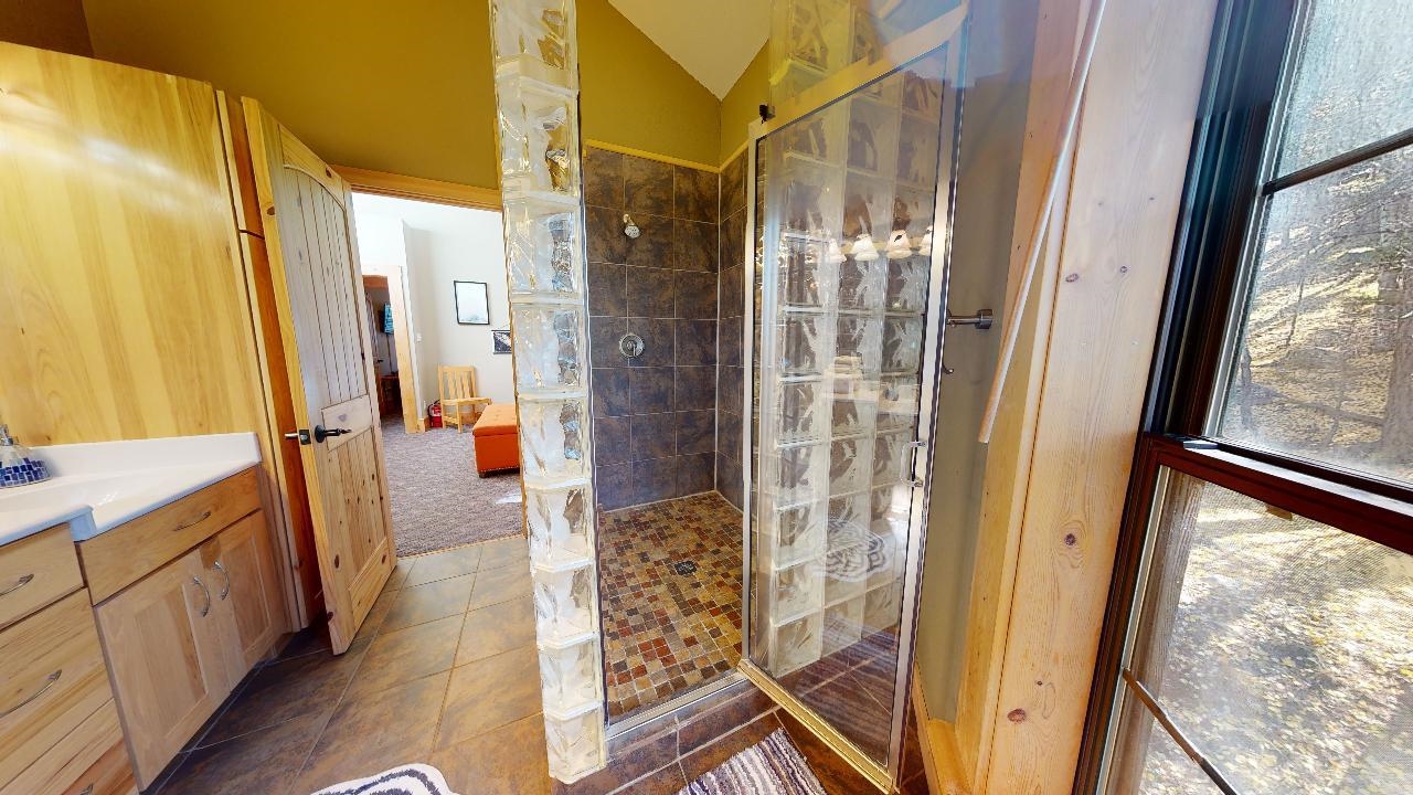 241 El Camino Real, Angel Fire, New Mexico image 5