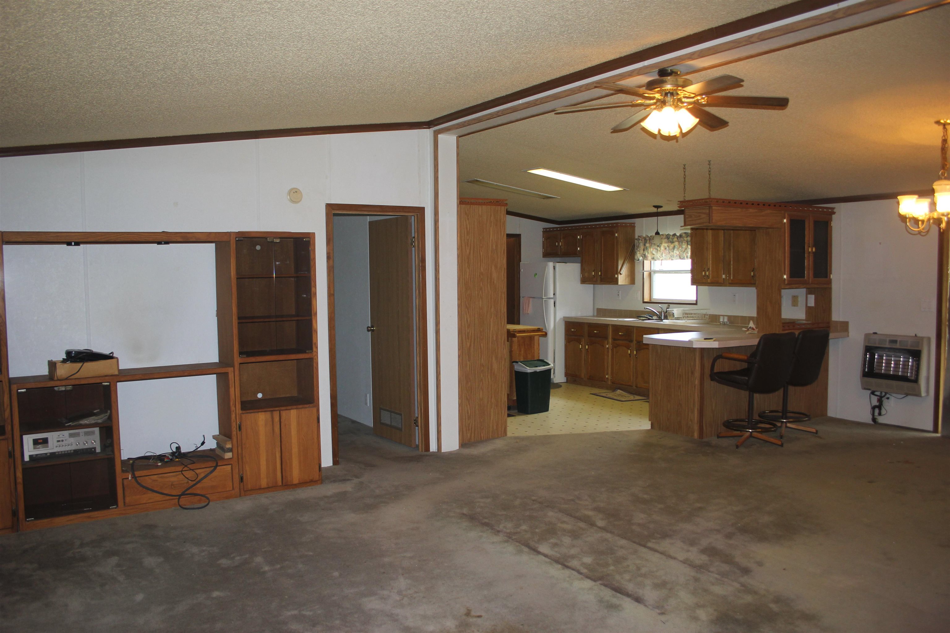 476 Lake Ave, Eagle Nest, Texas image 10