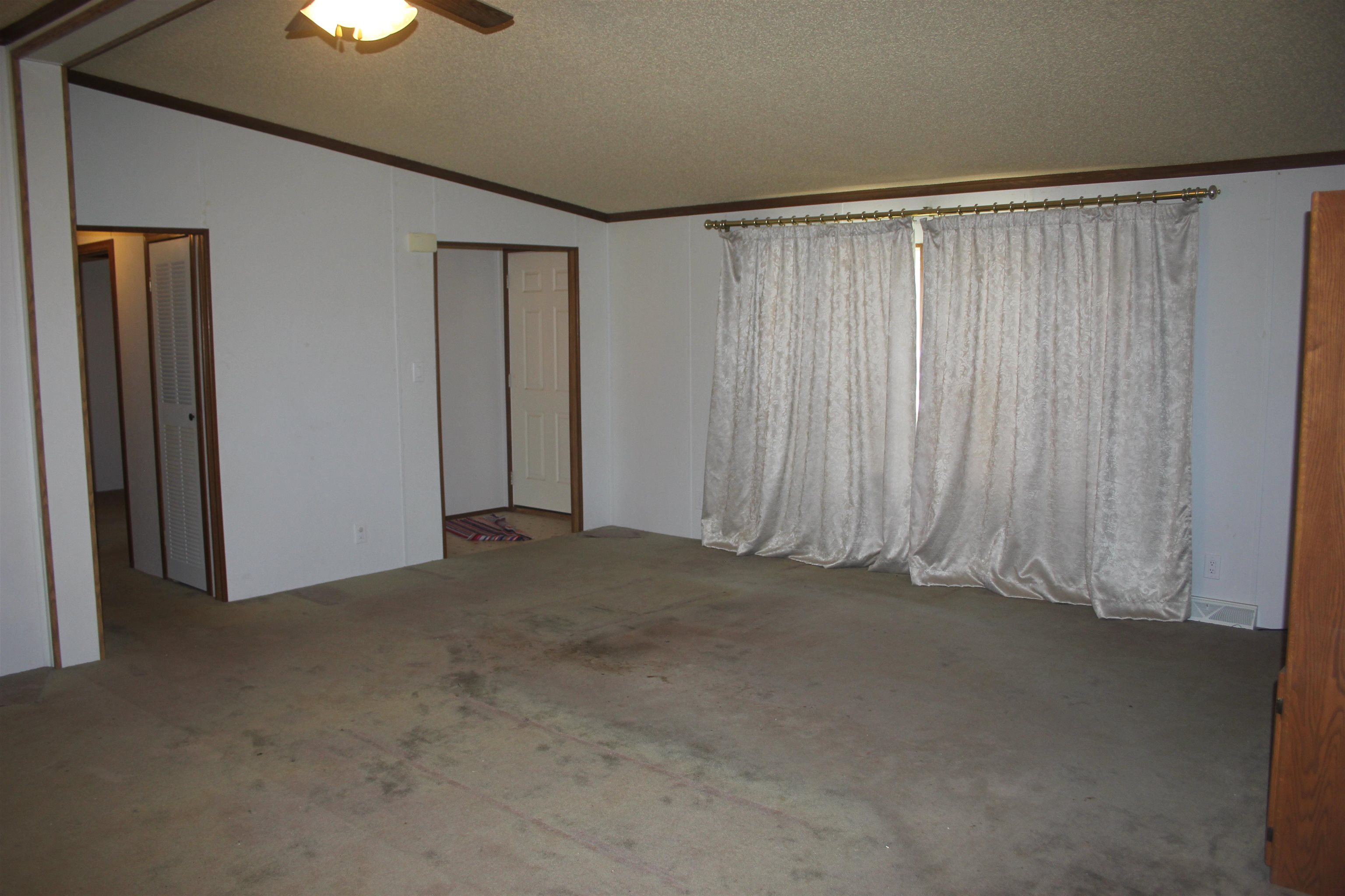 476 Lake Ave, Eagle Nest, Texas image 6