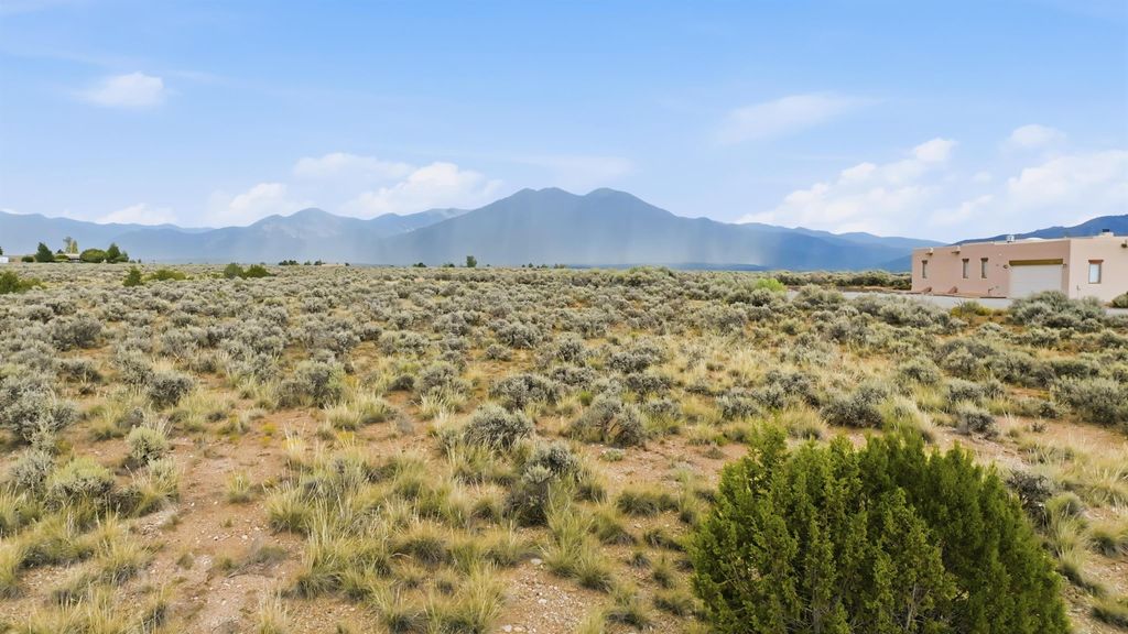 Photo of Nighthawk Trail Lot 1, El Prado, NM 87529 (MLS # 114589)