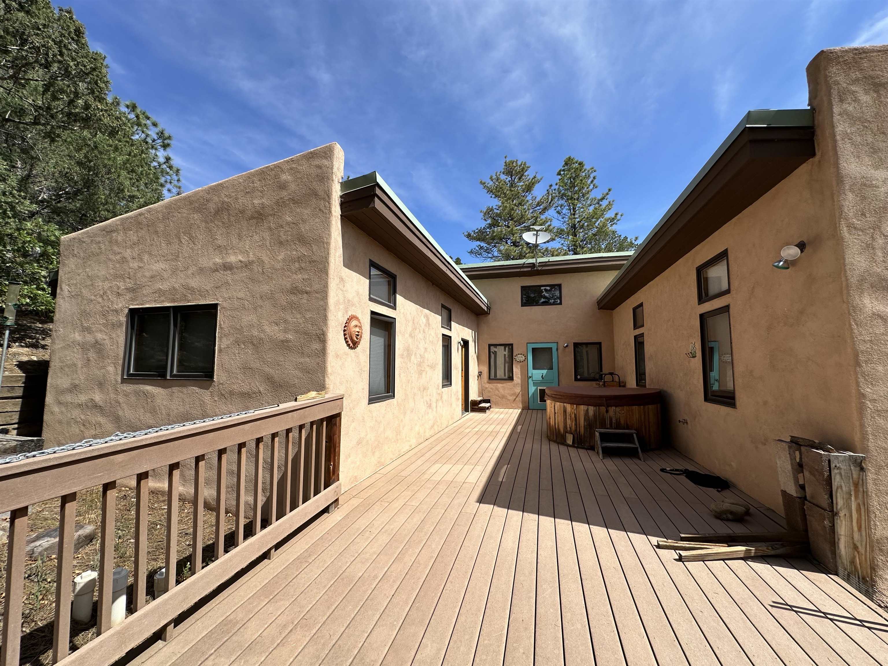 10 Lavender Rd, Ranchos de Taos, New Mexico image 3