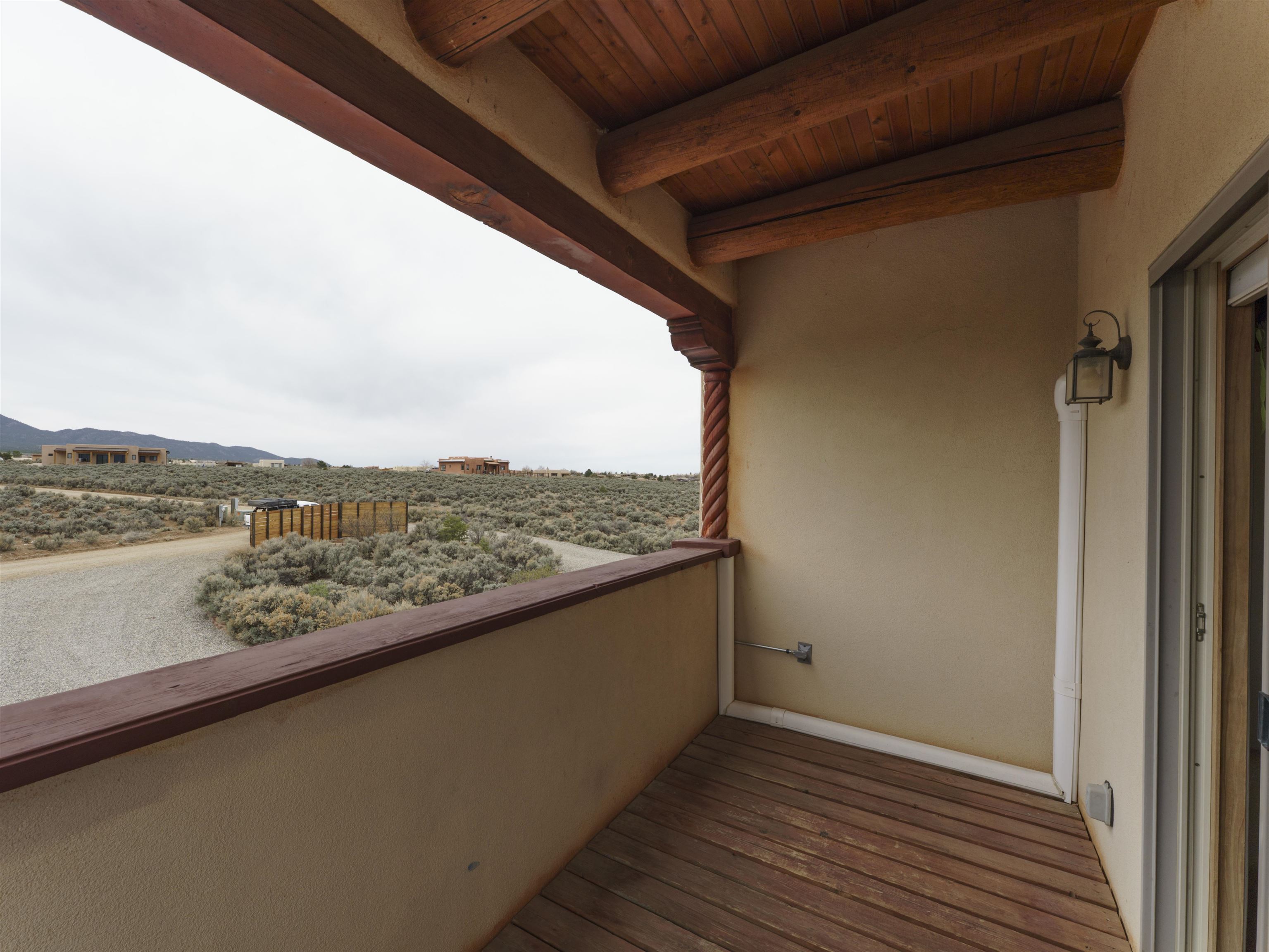 70 Camino De Los Arroyos, Ranchos de Taos, New Mexico image 32