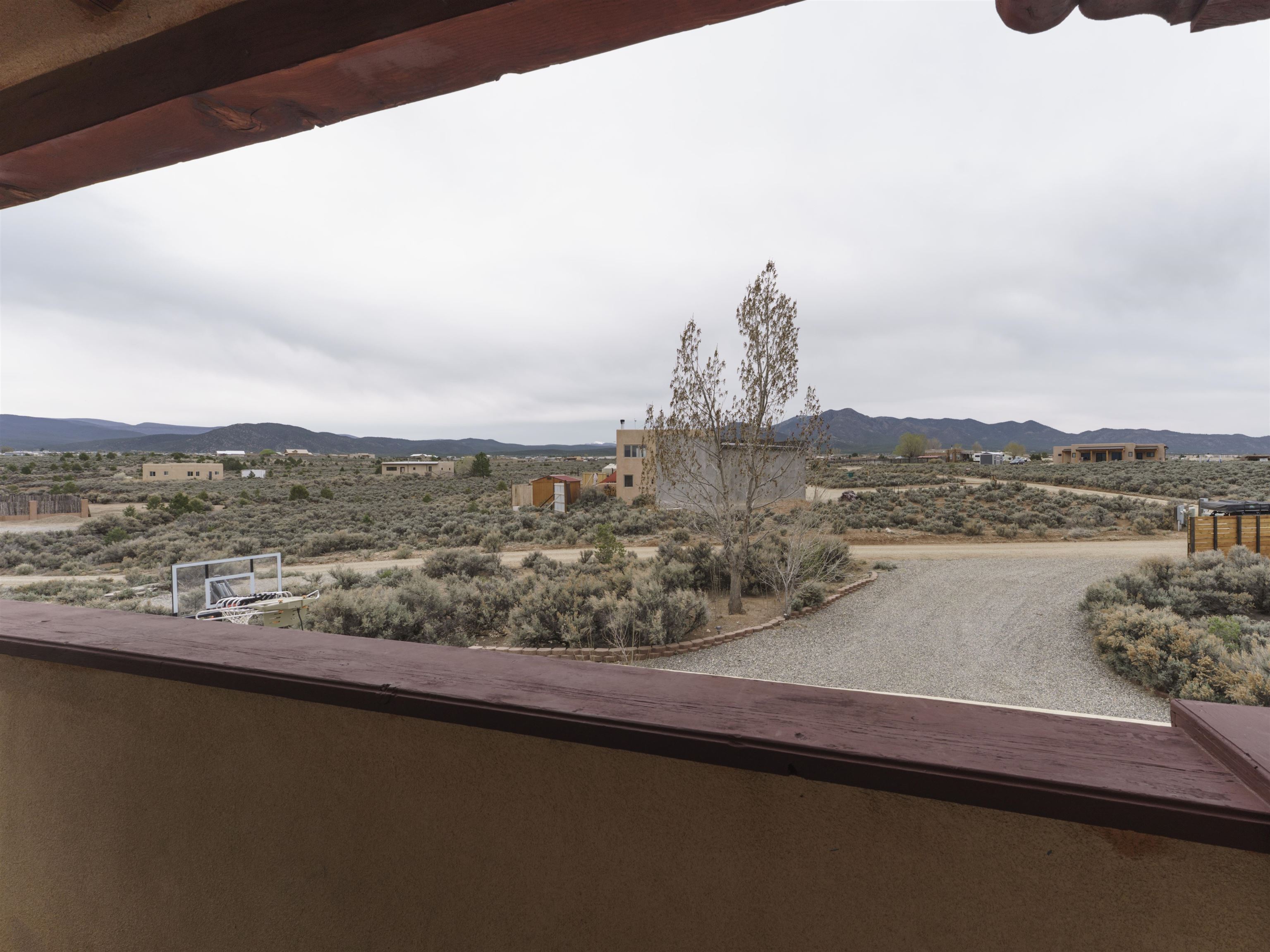 70 Camino De Los Arroyos, Ranchos de Taos, New Mexico image 30