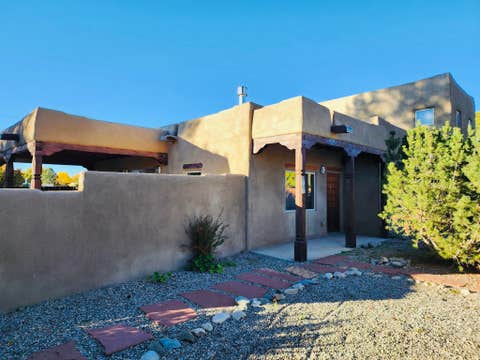 Homes For Sale - 504 B Apache St #UNIT B<br/> Taos, NM 87571
