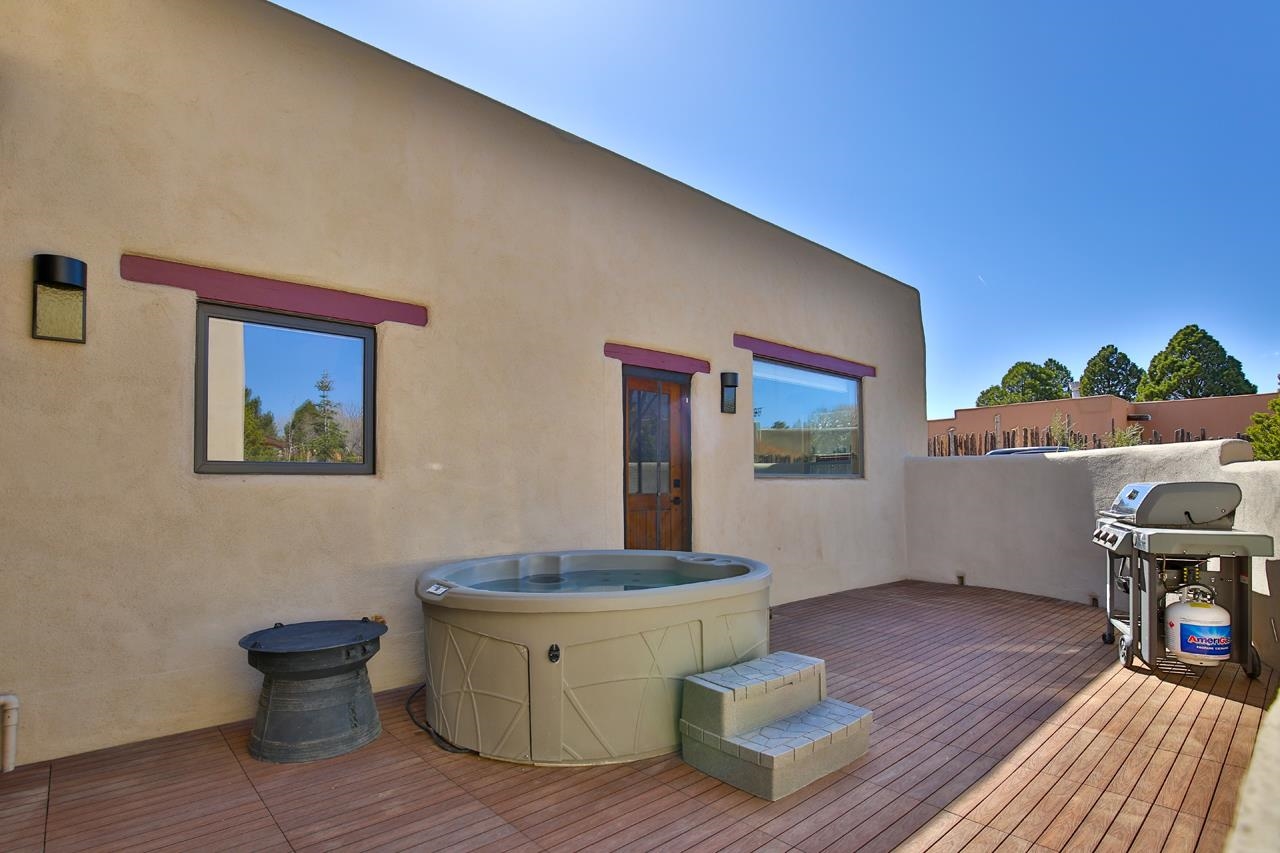 320 Trapper Rd, Taos, New Mexico image 19