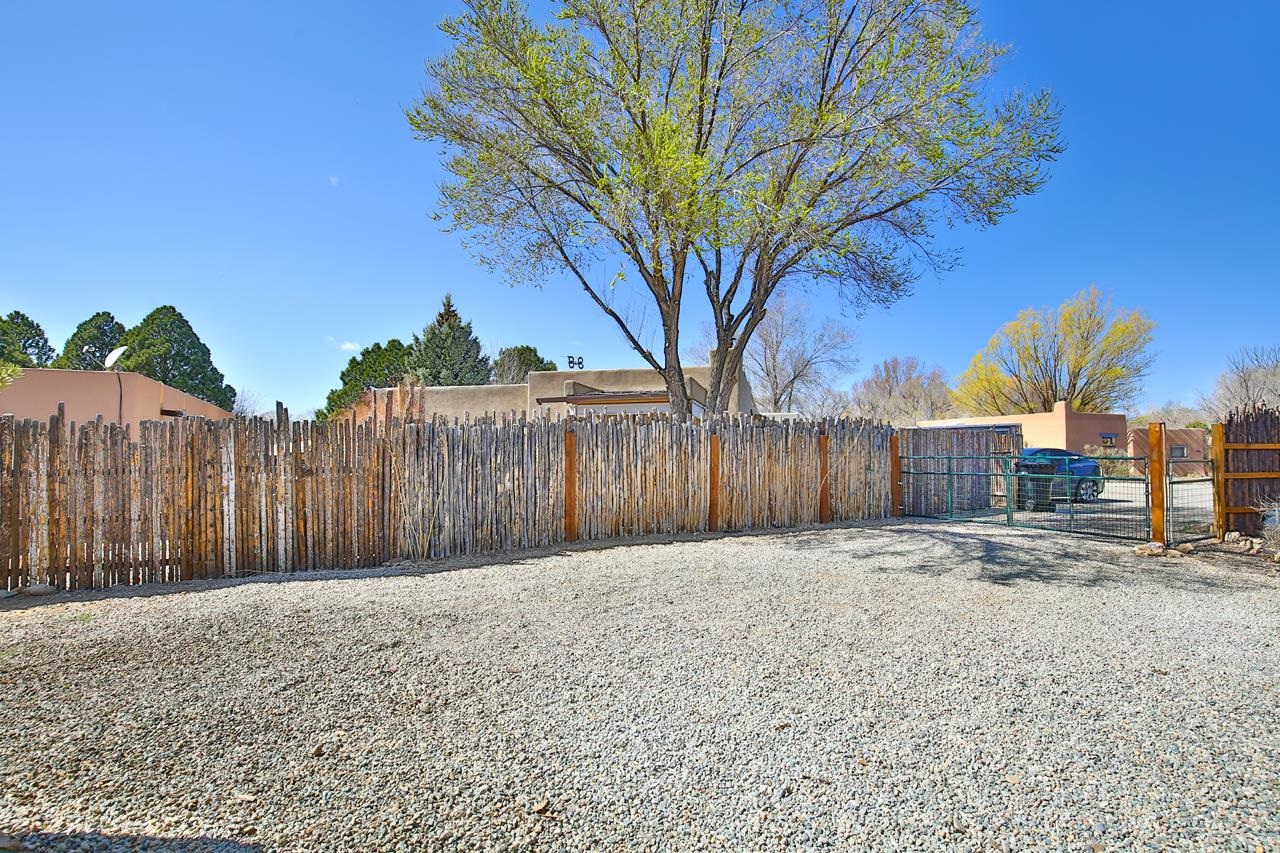 320 Trapper Rd, Taos, New Mexico image 36