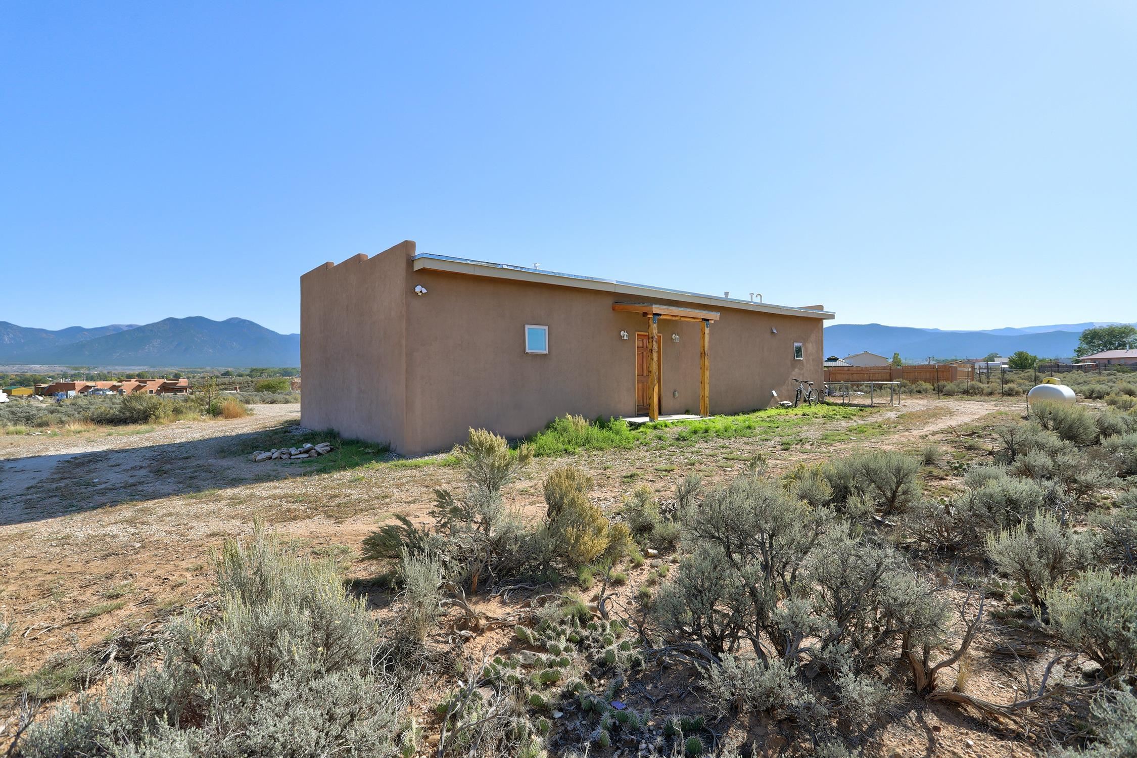 11 Calle De Isiah, Ranchos de Taos, New Mexico image 19