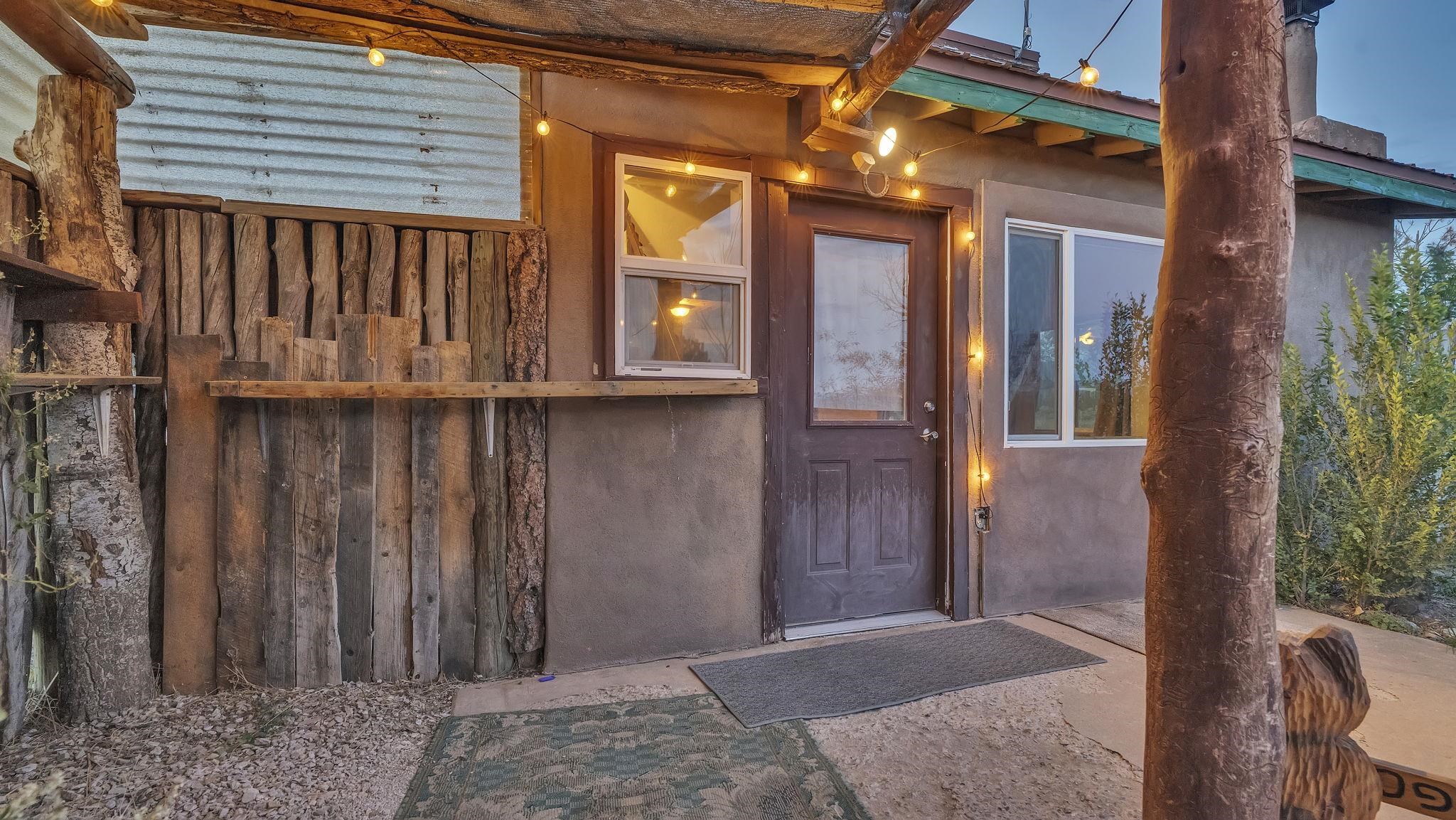206A Valencia Road