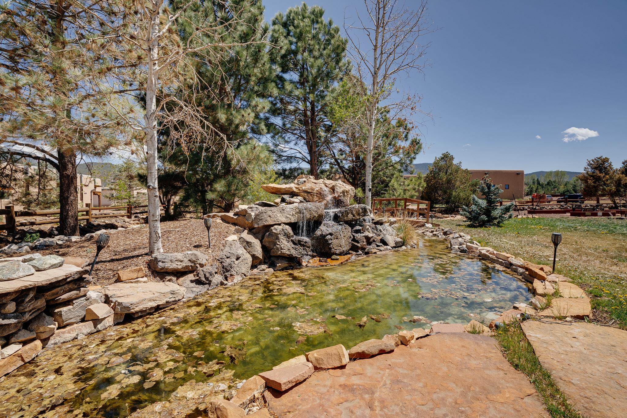 343 Sierra Vista Lane, Taos, New Mexico image 43