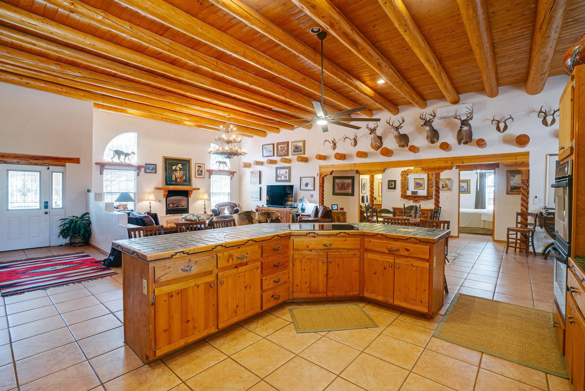 343 Sierra Vista Lane, Taos, New Mexico image 19