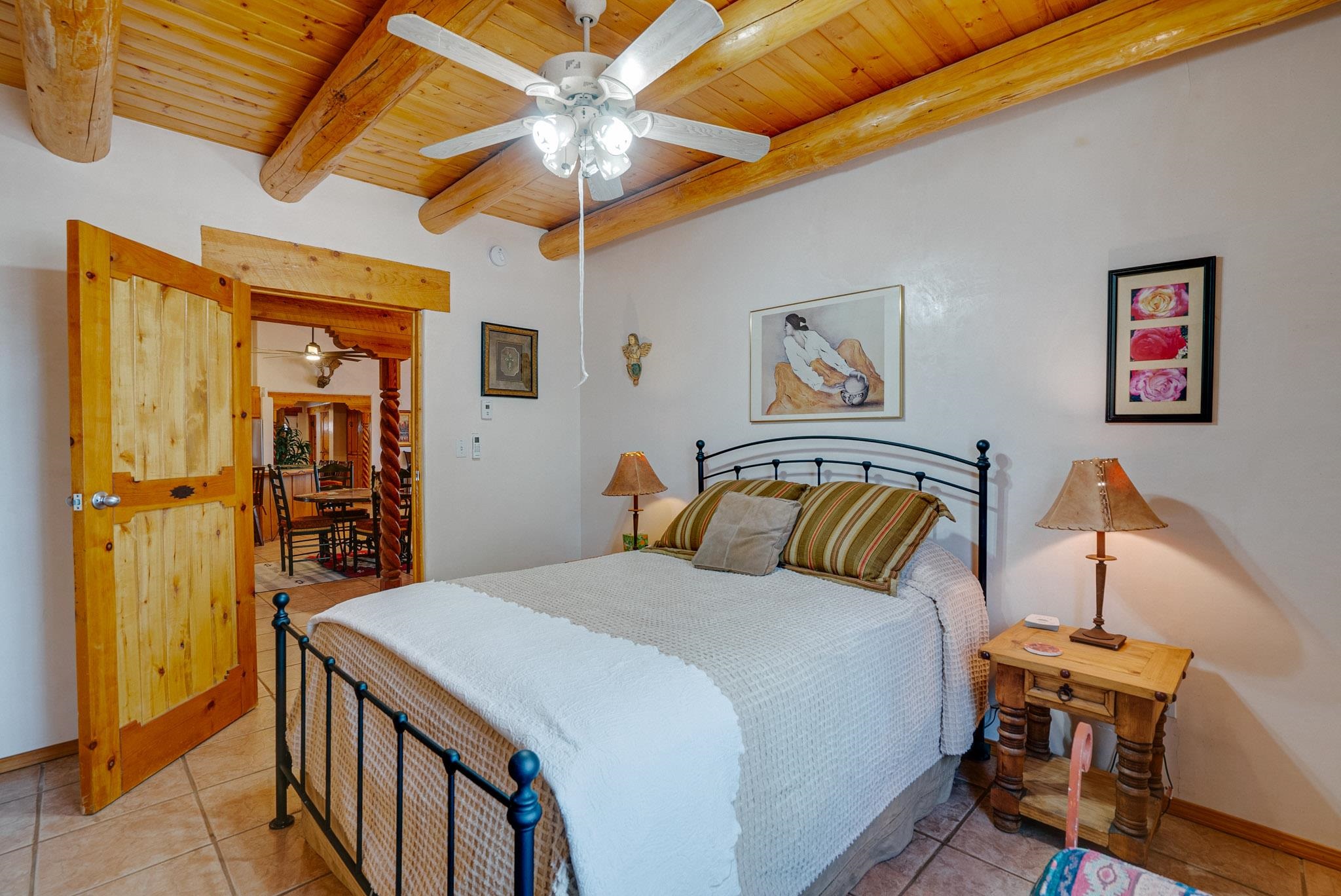 343 Sierra Vista Lane, Taos, New Mexico image 31