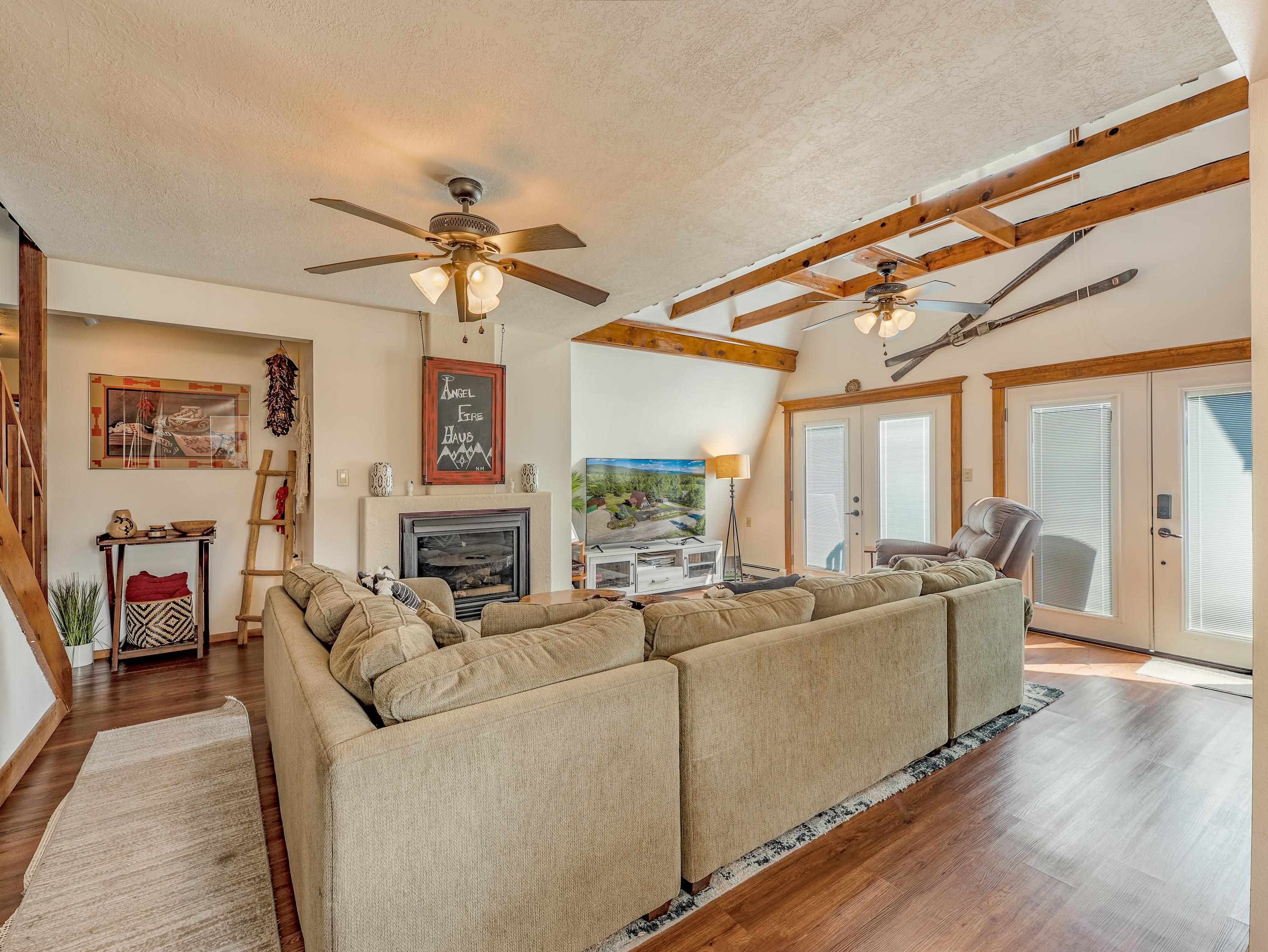 Angel Fire, New Mexico 87710, United States, 3 Bedrooms Bedrooms, ,2 BathroomsBathrooms,Residential,Pending,235066