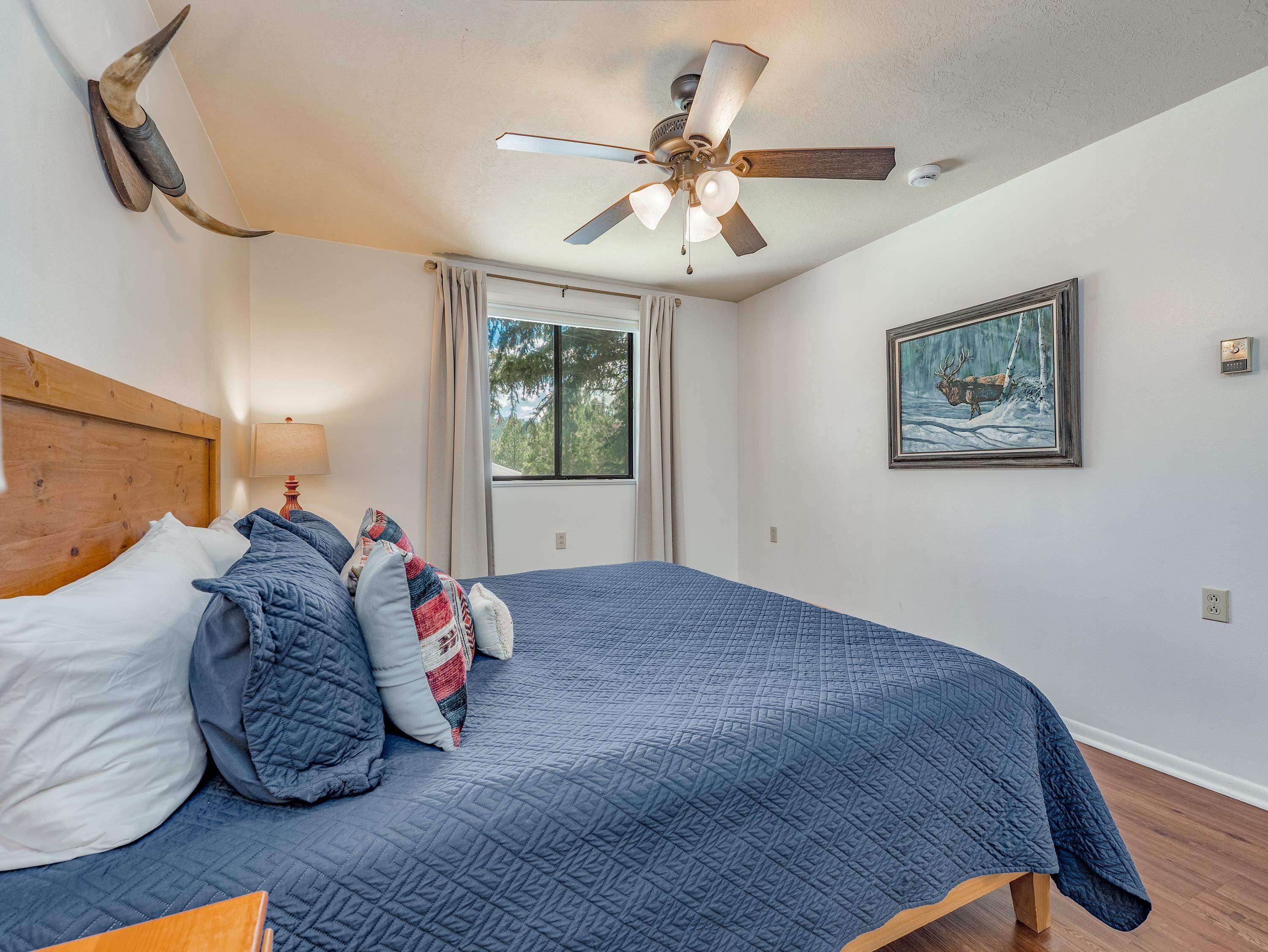 Angel Fire, New Mexico 87710, United States, 3 Bedrooms Bedrooms, ,2 BathroomsBathrooms,Residential,Pending,235066