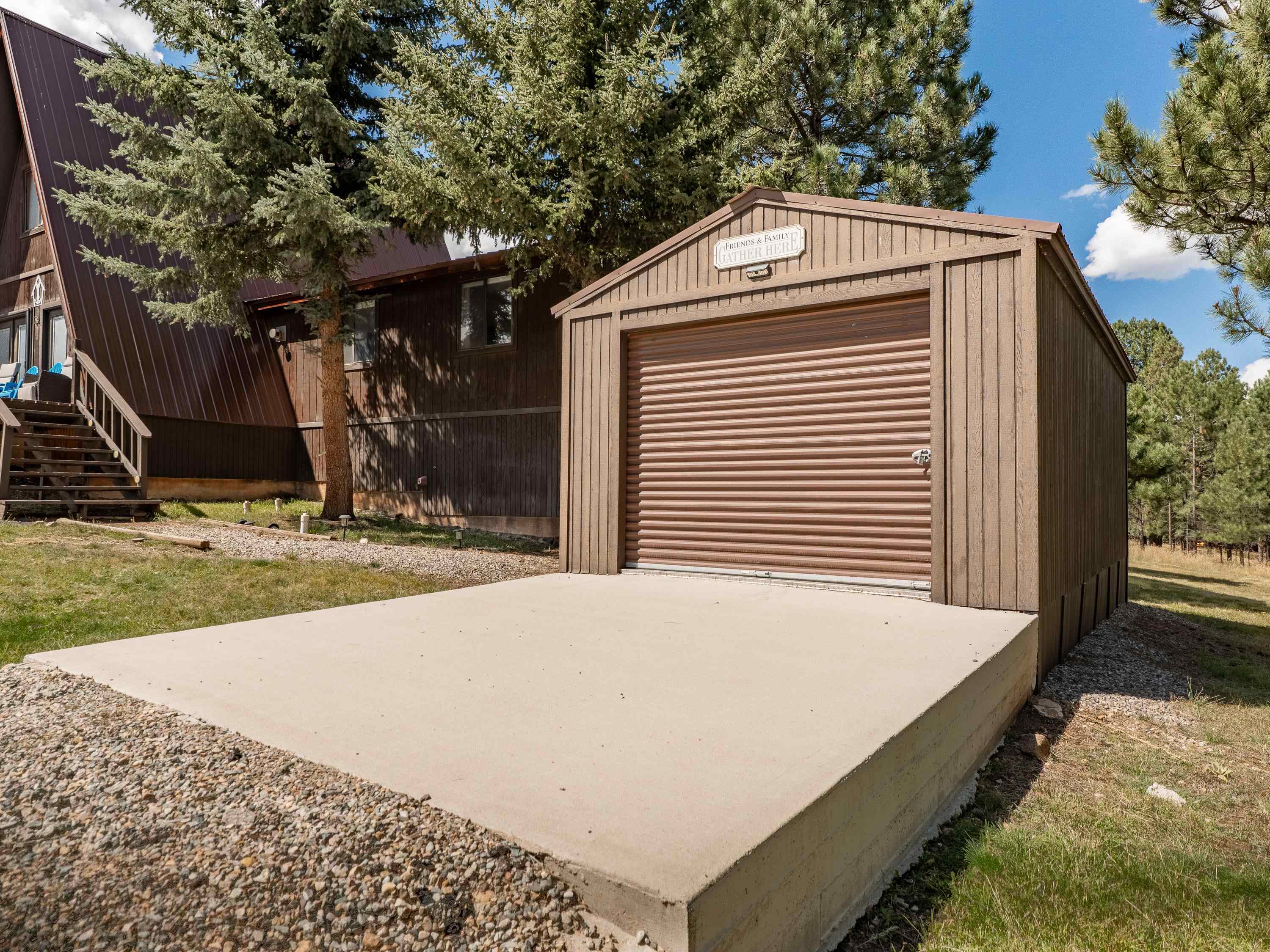 Angel Fire, New Mexico 87710, United States, 3 Bedrooms Bedrooms, ,2 BathroomsBathrooms,Residential,Pending,235066