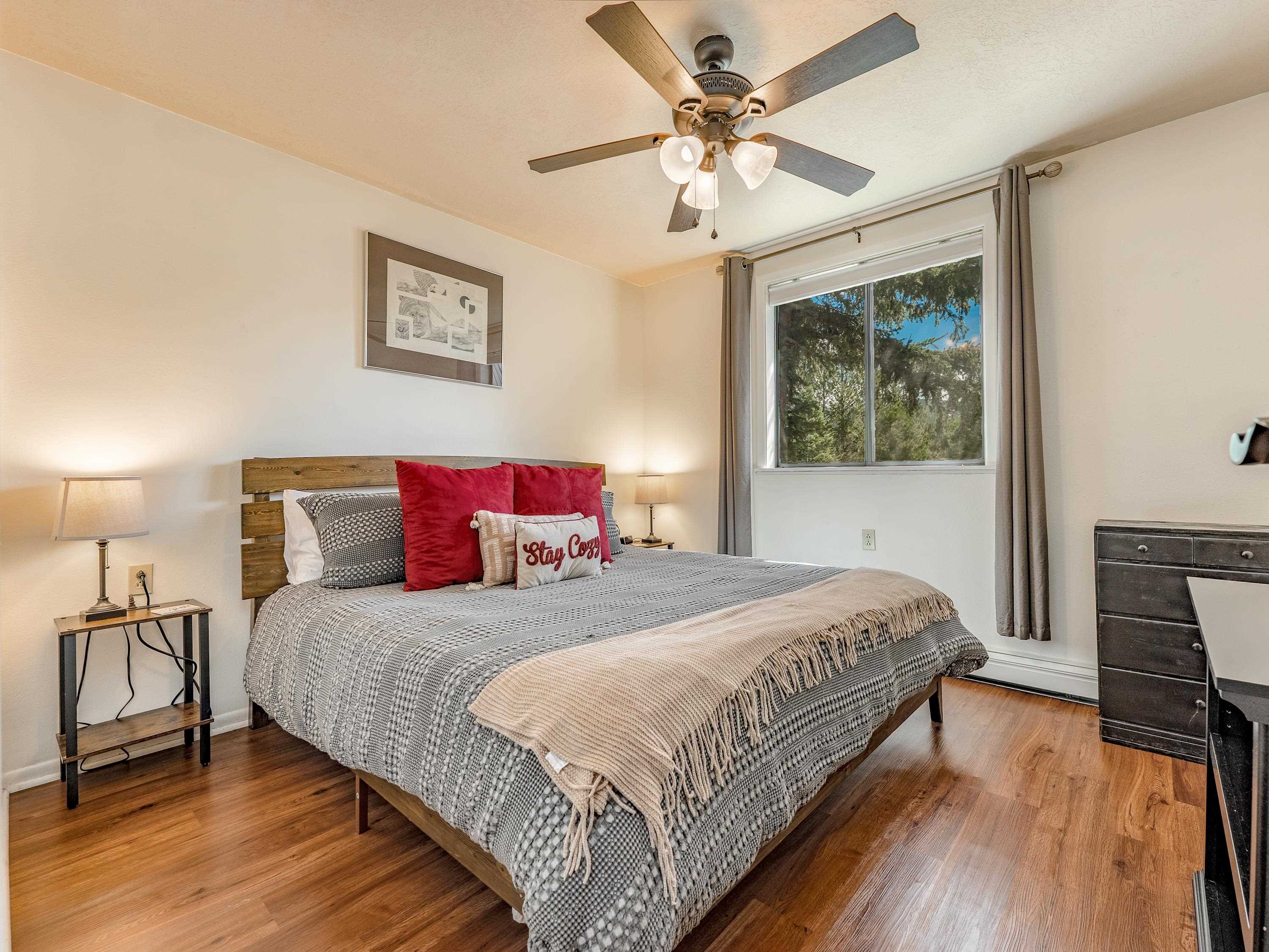 Angel Fire, New Mexico 87710, United States, 3 Bedrooms Bedrooms, ,2 BathroomsBathrooms,Residential,Pending,235066