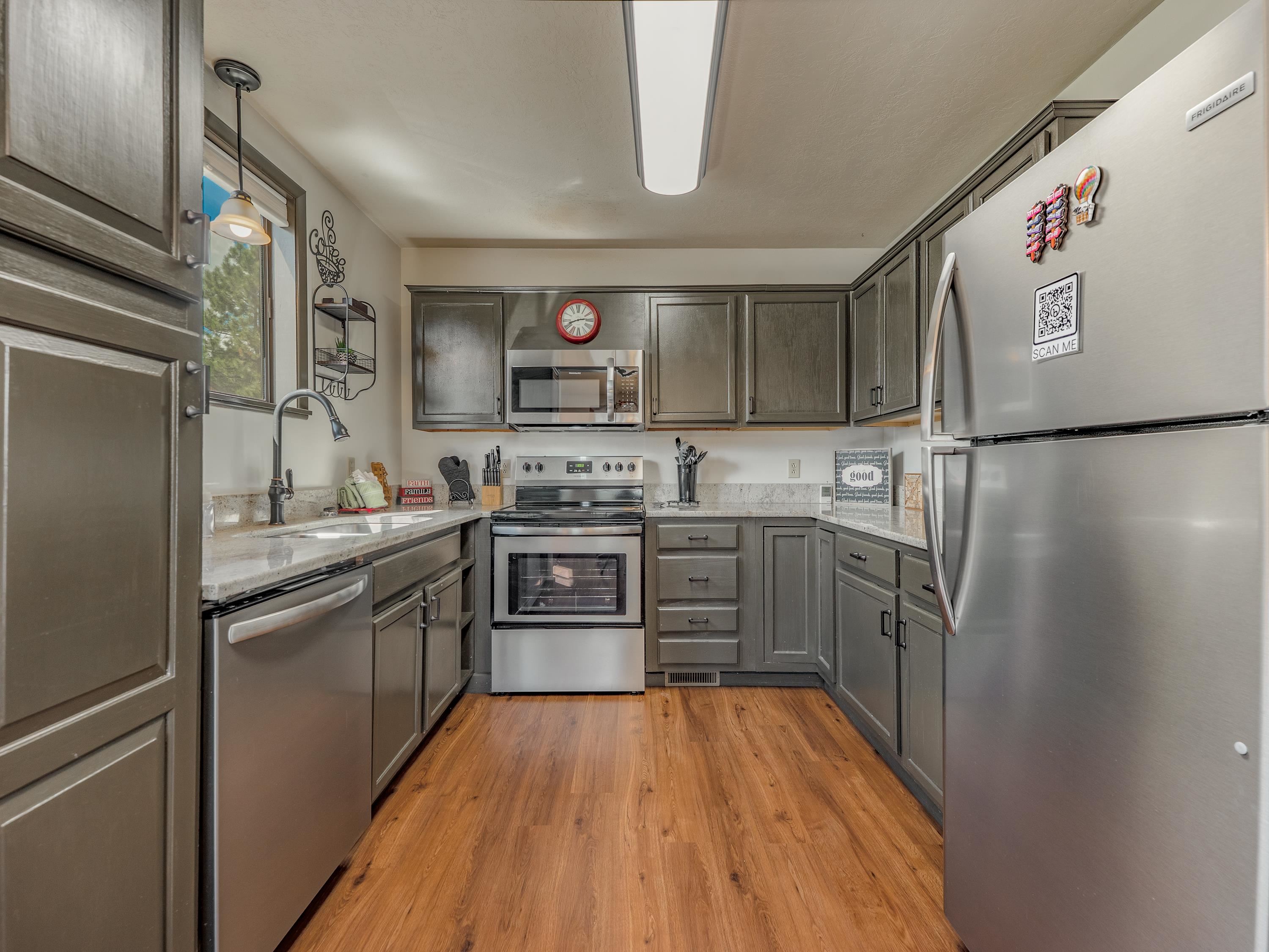 Angel Fire, New Mexico 87710, United States, 3 Bedrooms Bedrooms, ,2 BathroomsBathrooms,Residential,Pending,235066