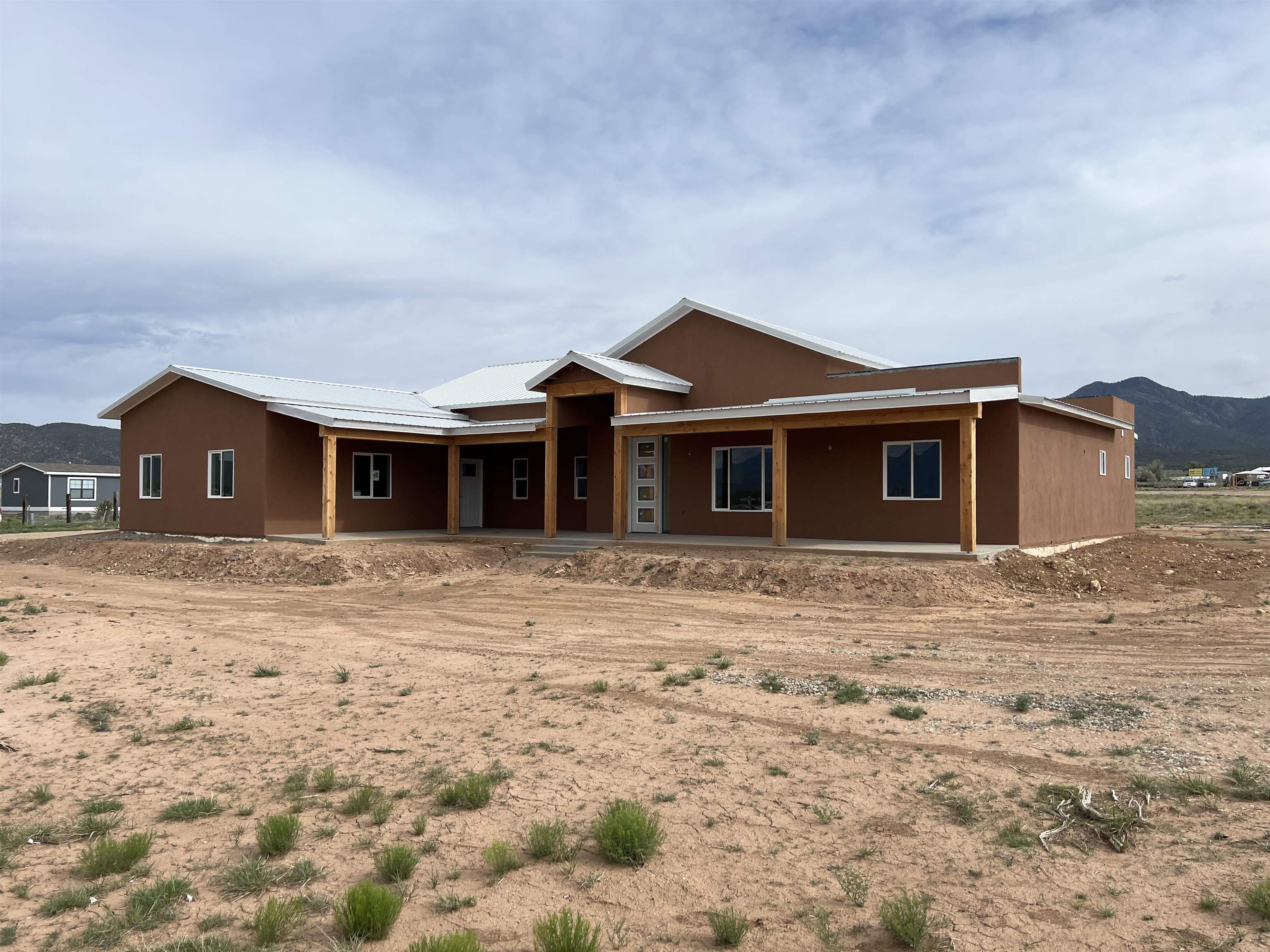 2 Ashley G Ln, Ranchos de Taos, New Mexico image 1
