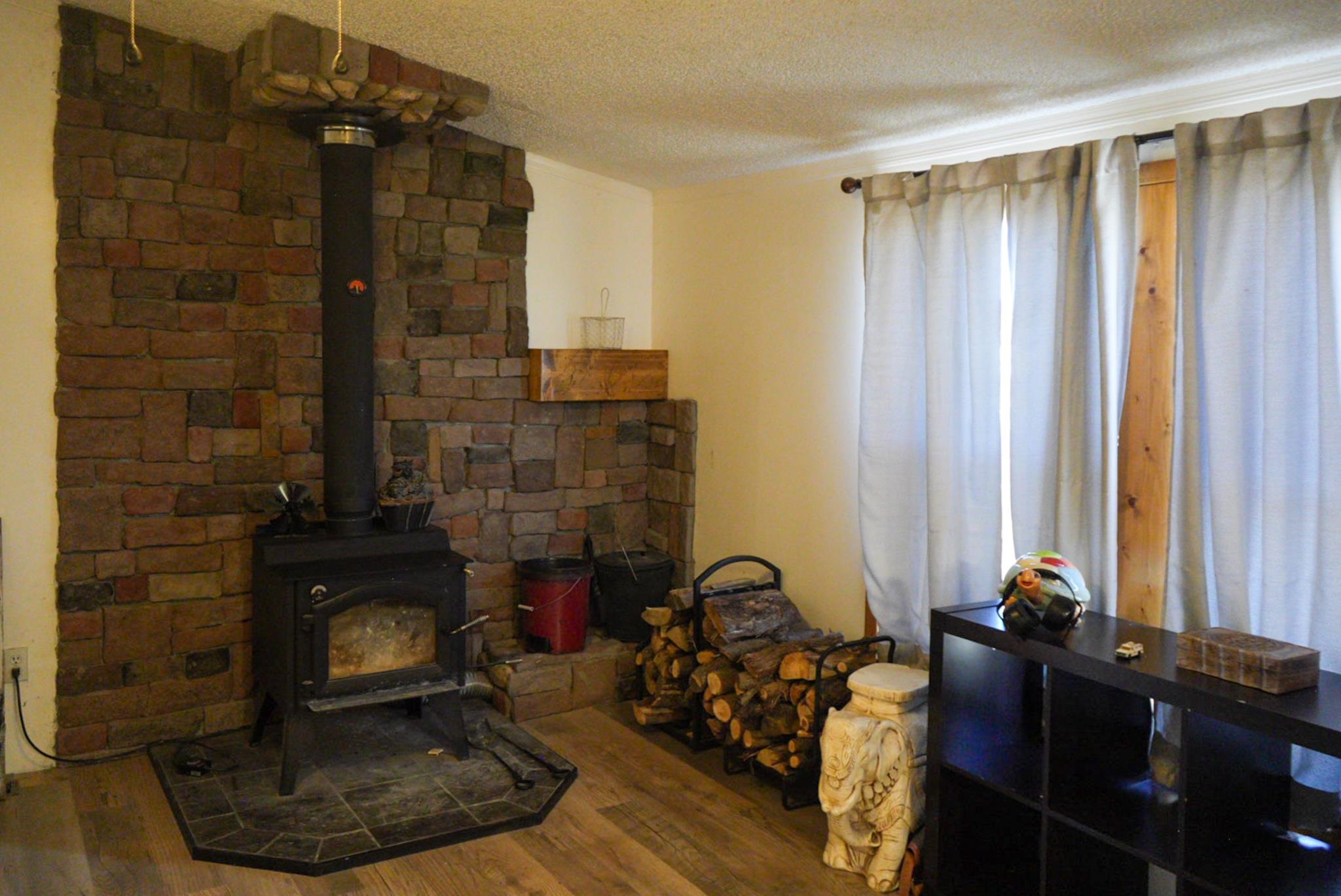 22 Tom Holder Rd, Ranchos de Taos, New Mexico image 11