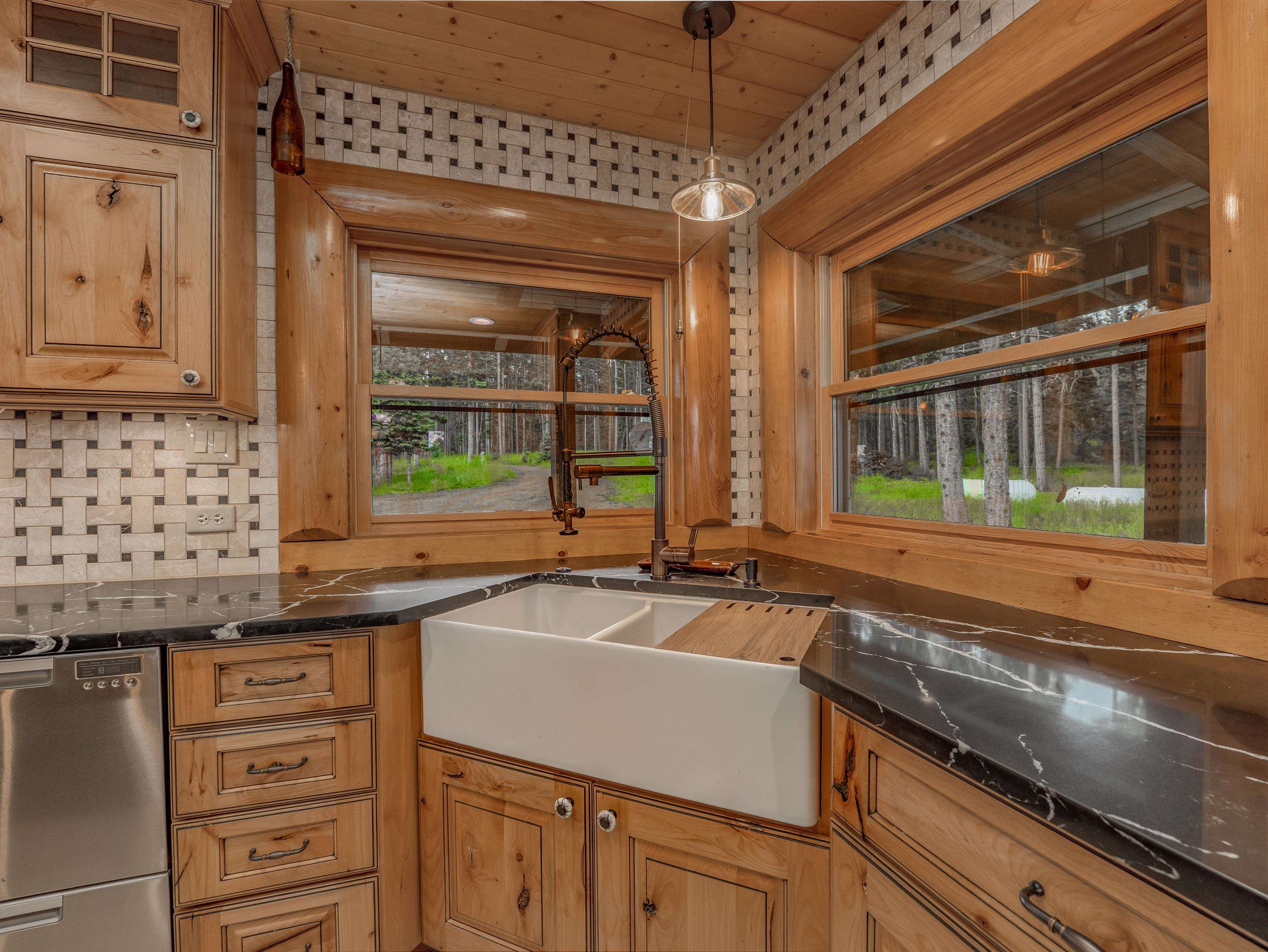 Angel Fire, New Mexico 87710, United States, 3 Bedrooms Bedrooms, ,3 BathroomsBathrooms,Residential,Active,174226