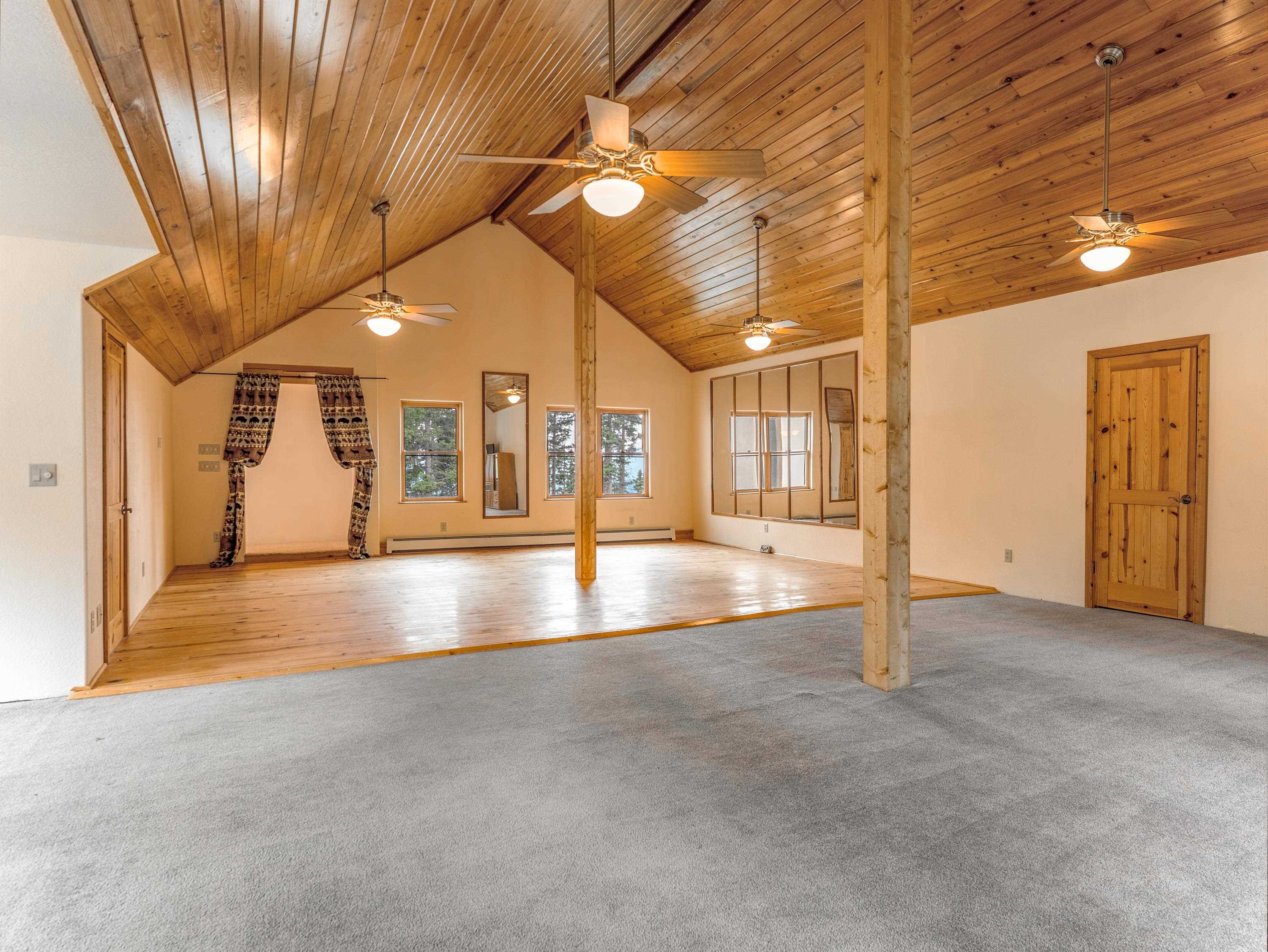 Angel Fire, New Mexico 87710, United States, 3 Bedrooms Bedrooms, ,3 BathroomsBathrooms,Residential,Active,174226