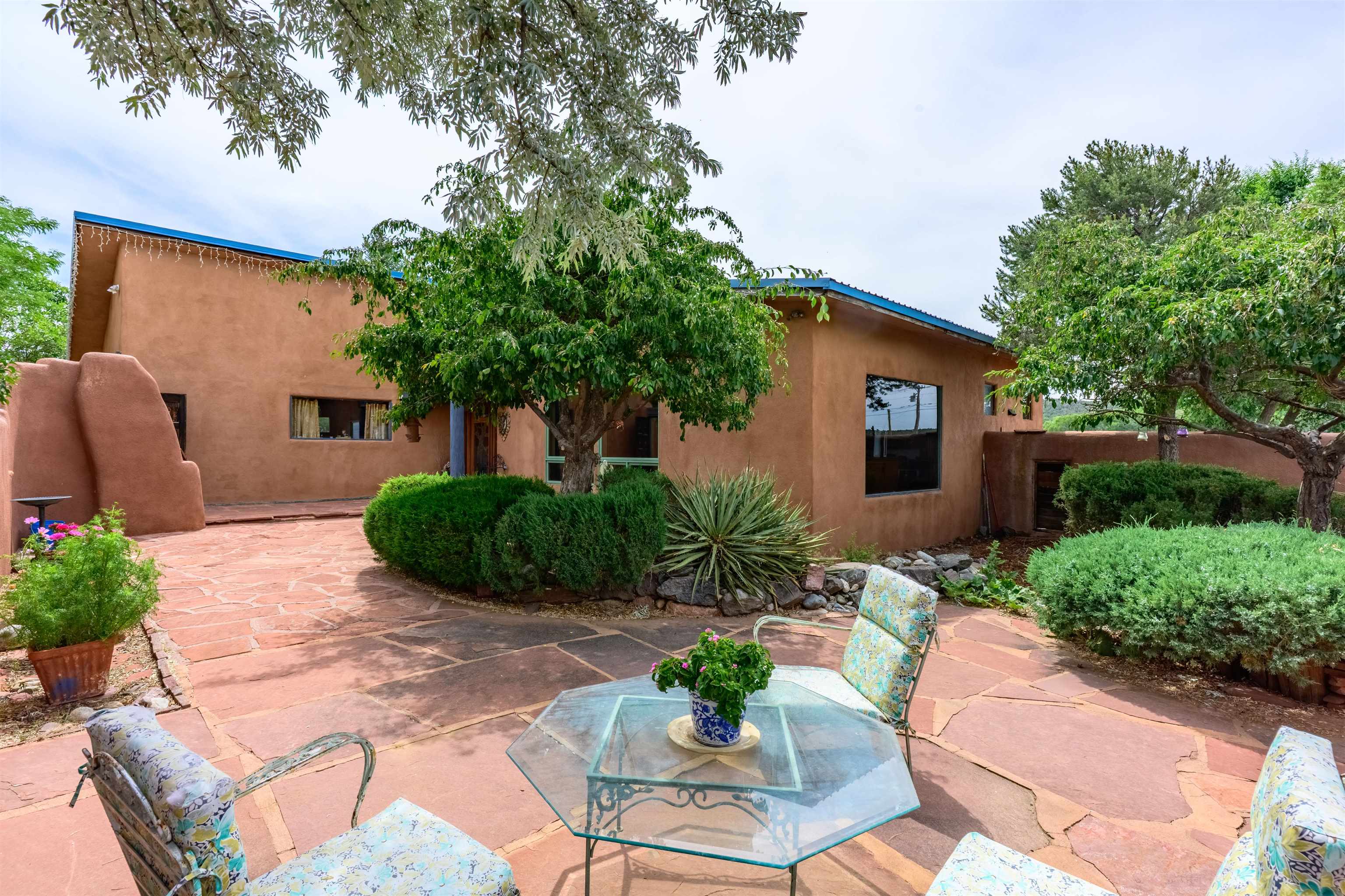 42 Hondo Seco Road