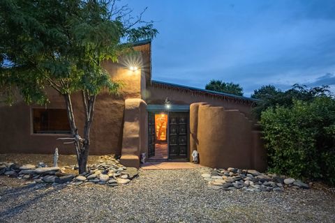 42 Hondo Seco Road Arroyo Hondo NM 87513