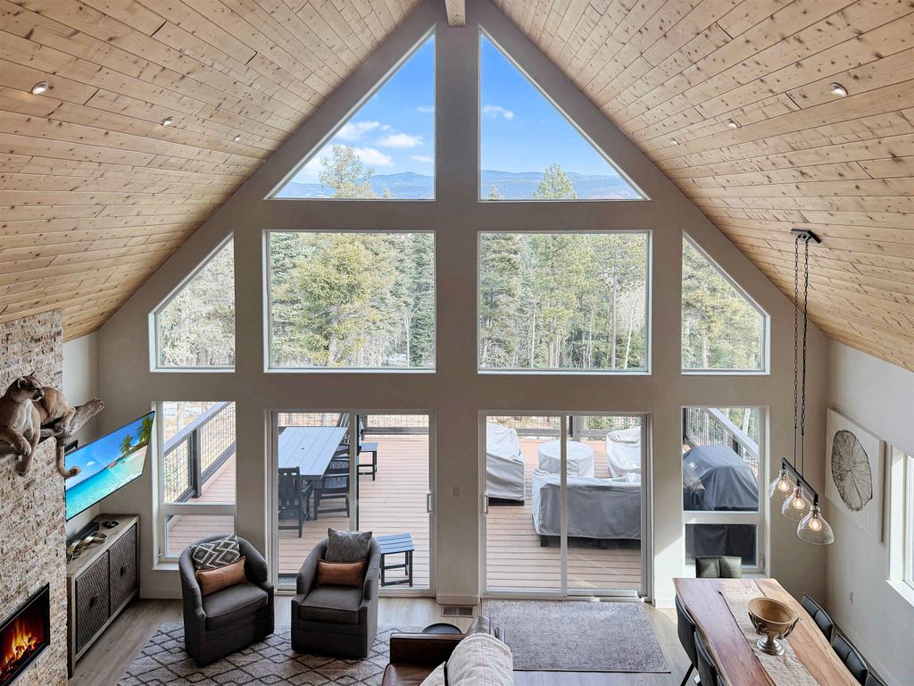 Photo of 21 Peralta Circle, Angel Fire, NM 87710 (MLS # 114408)