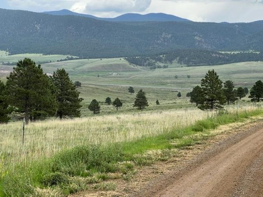 Photo of 18 A Tbd, Angel Fire, NM 87710 (MLS # 109305)