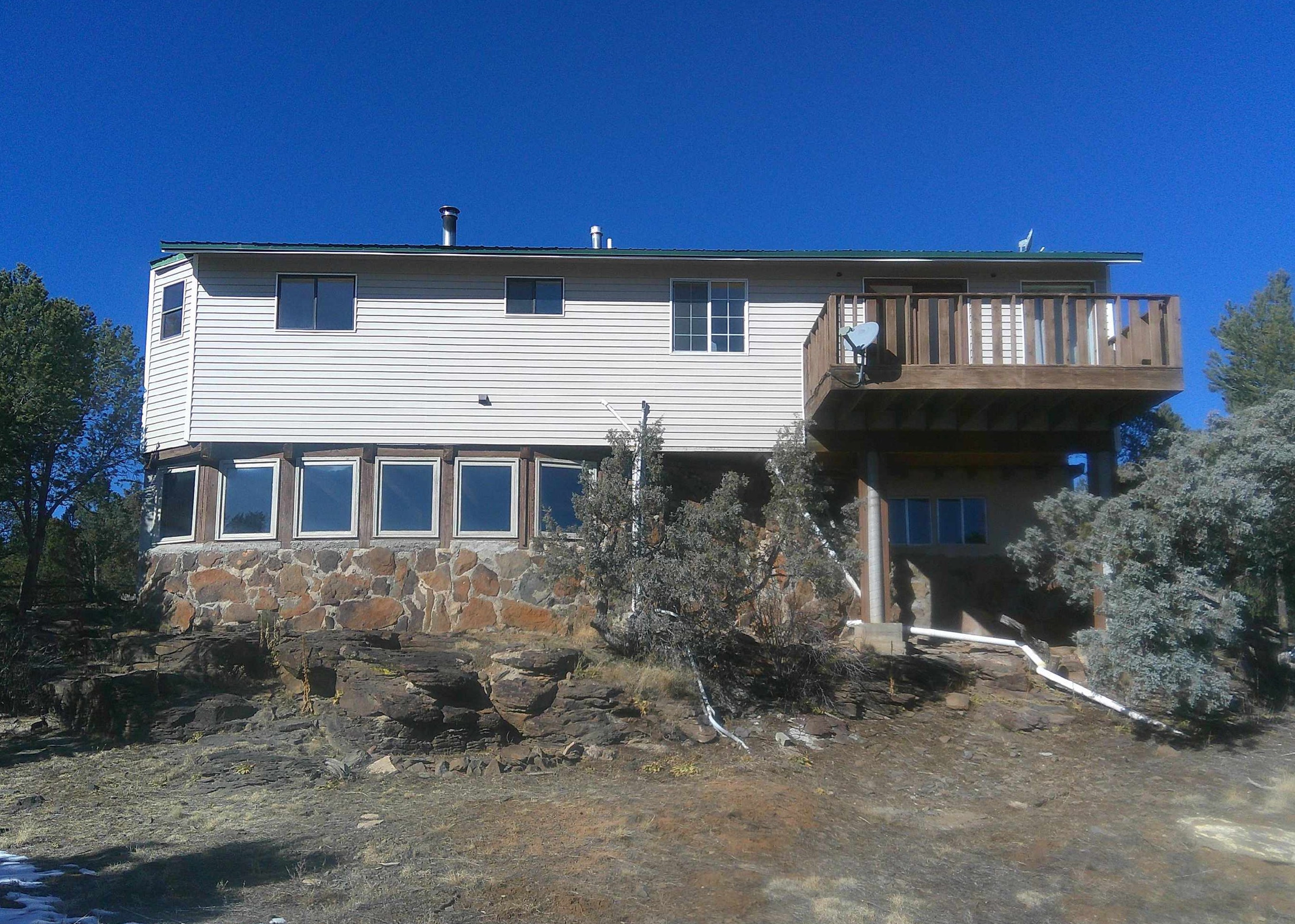 Carson, New Mexico 87517, United States, 3 Bedrooms Bedrooms, ,2 BathroomsBathrooms,Residential,Pending,64500