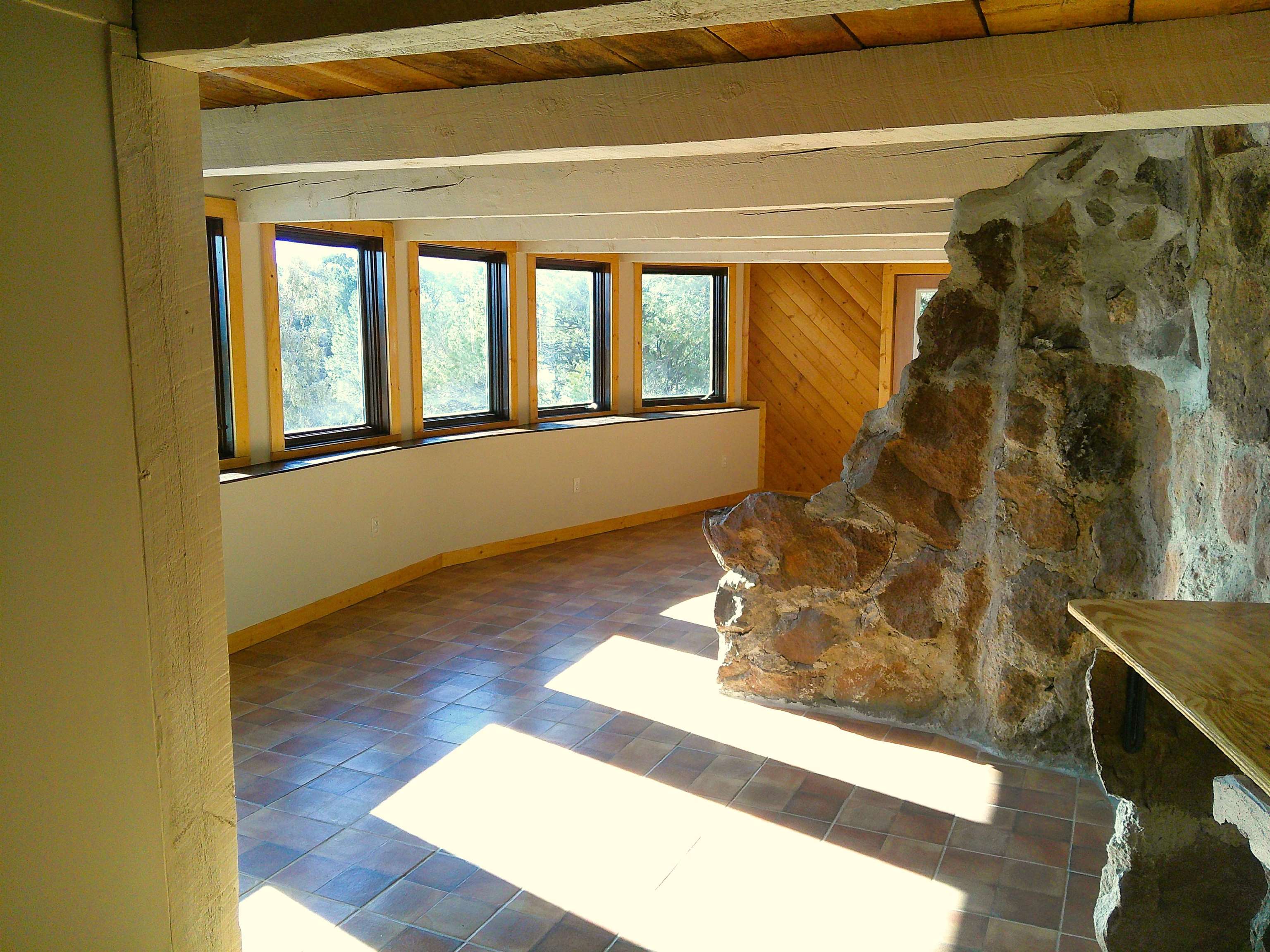 Carson, New Mexico 87517, United States, 3 Bedrooms Bedrooms, ,2 BathroomsBathrooms,Residential,Pending,64500