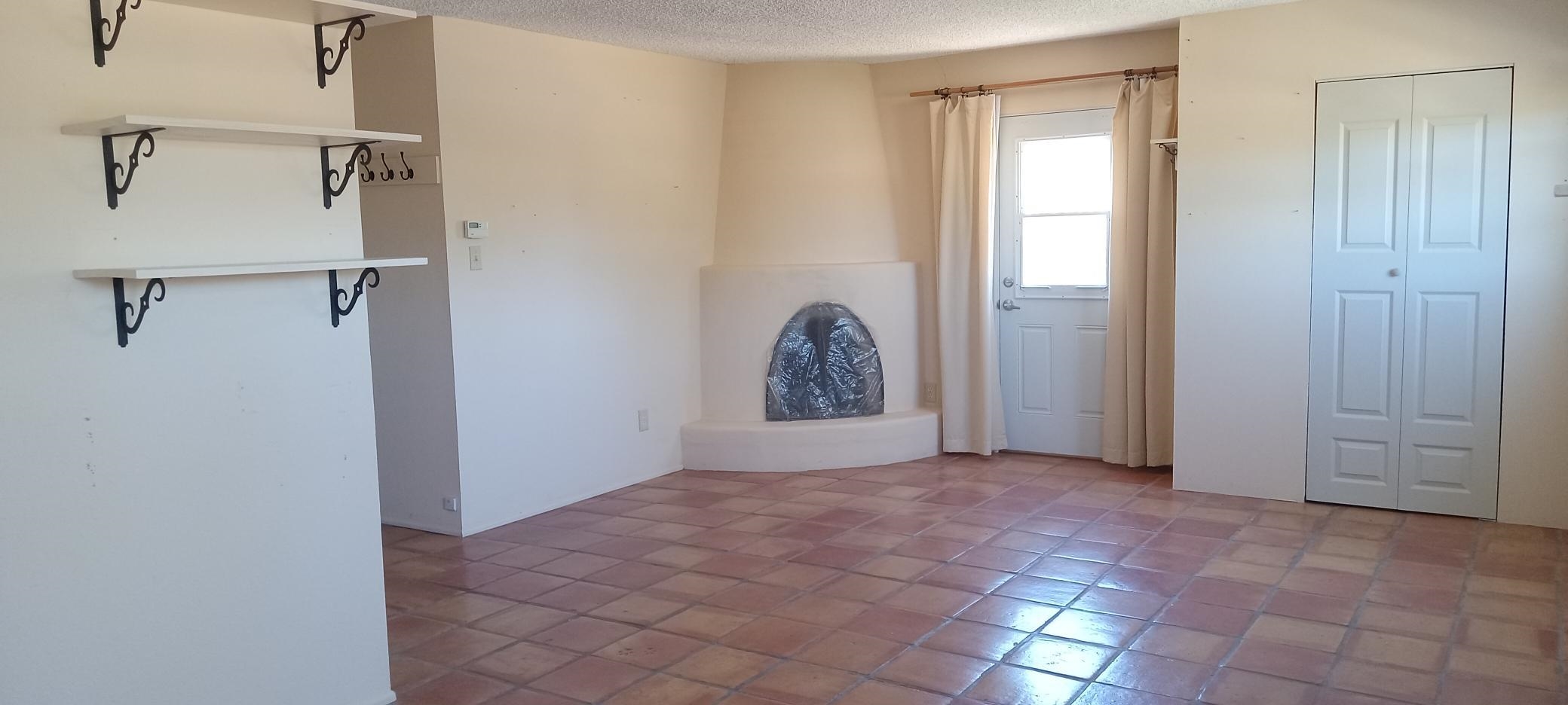 Taos, New Mexico 87571, United States, 4 Bedrooms Bedrooms, ,2 BathroomsBathrooms,Residential,Active,222190