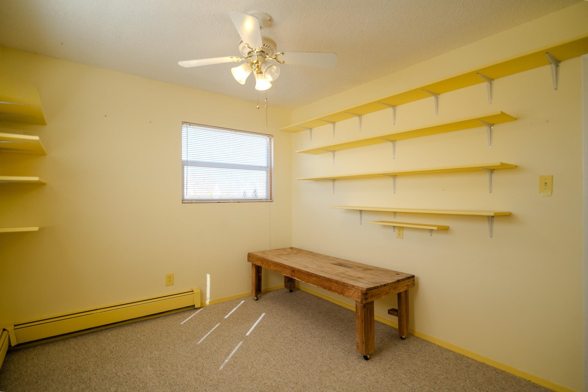 Taos, New Mexico 87571, United States, 4 Bedrooms Bedrooms, ,2 BathroomsBathrooms,Residential,Active,222190