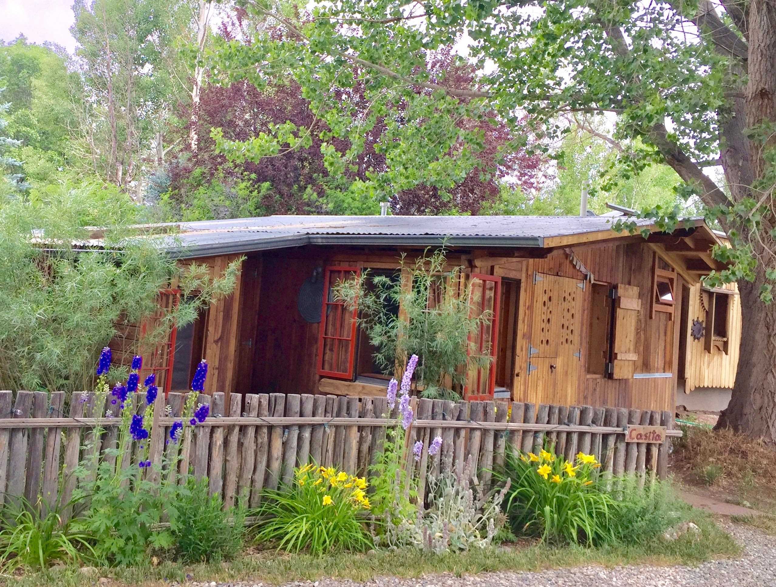 627 Boyer Lane, Taos, New Mexico image 24