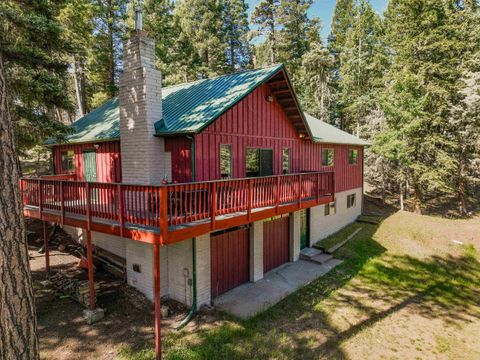 Photo of 17 Lakeview Cir, Angel Fire, NM 87710 (MLS # 113584)