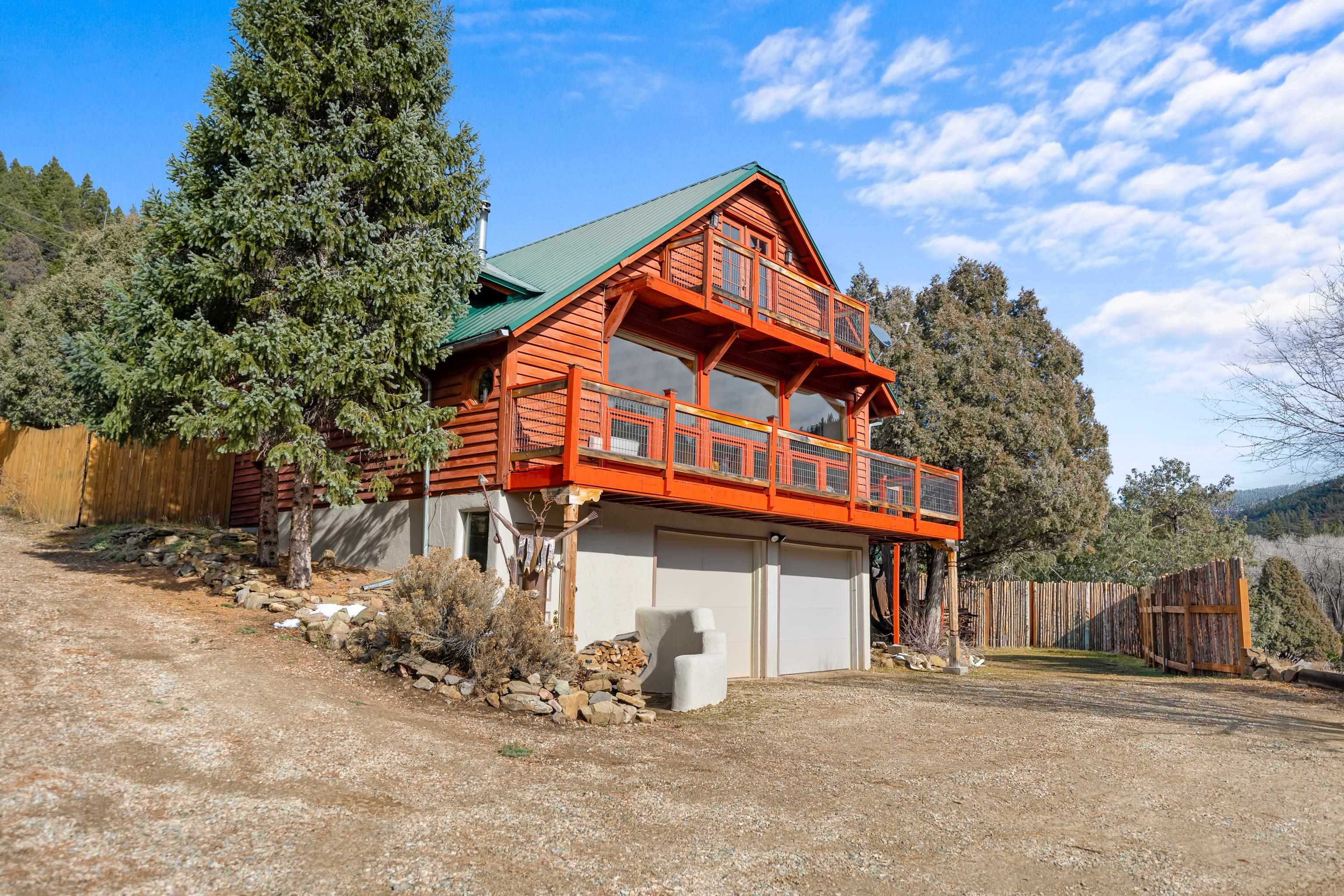 Taos, New Mexico 87571, United States, 3 Bedrooms Bedrooms, ,2 BathroomsBathrooms,Residential,Active,248878