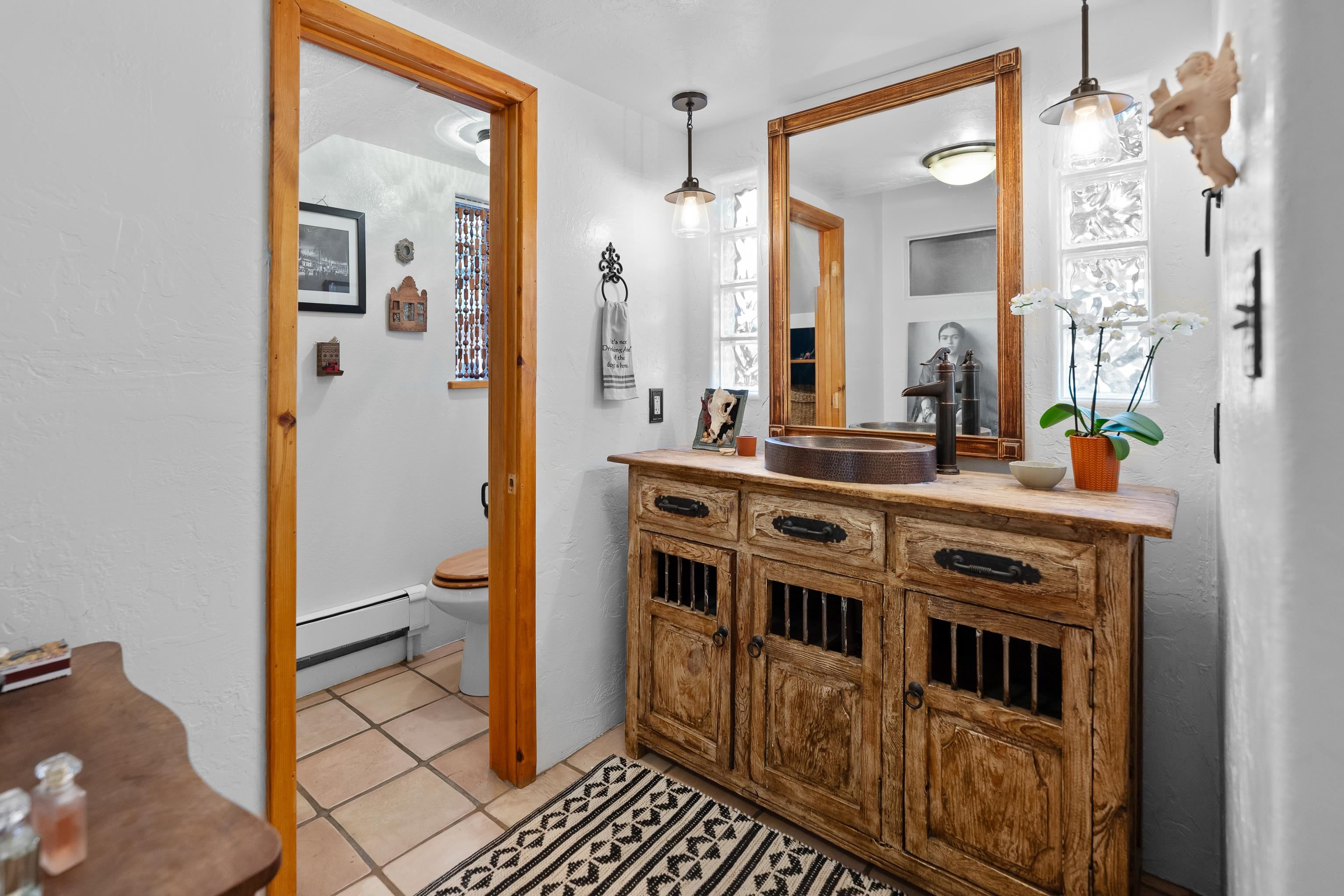 Taos, New Mexico 87571, United States, 3 Bedrooms Bedrooms, ,2 BathroomsBathrooms,Residential,Active,248878