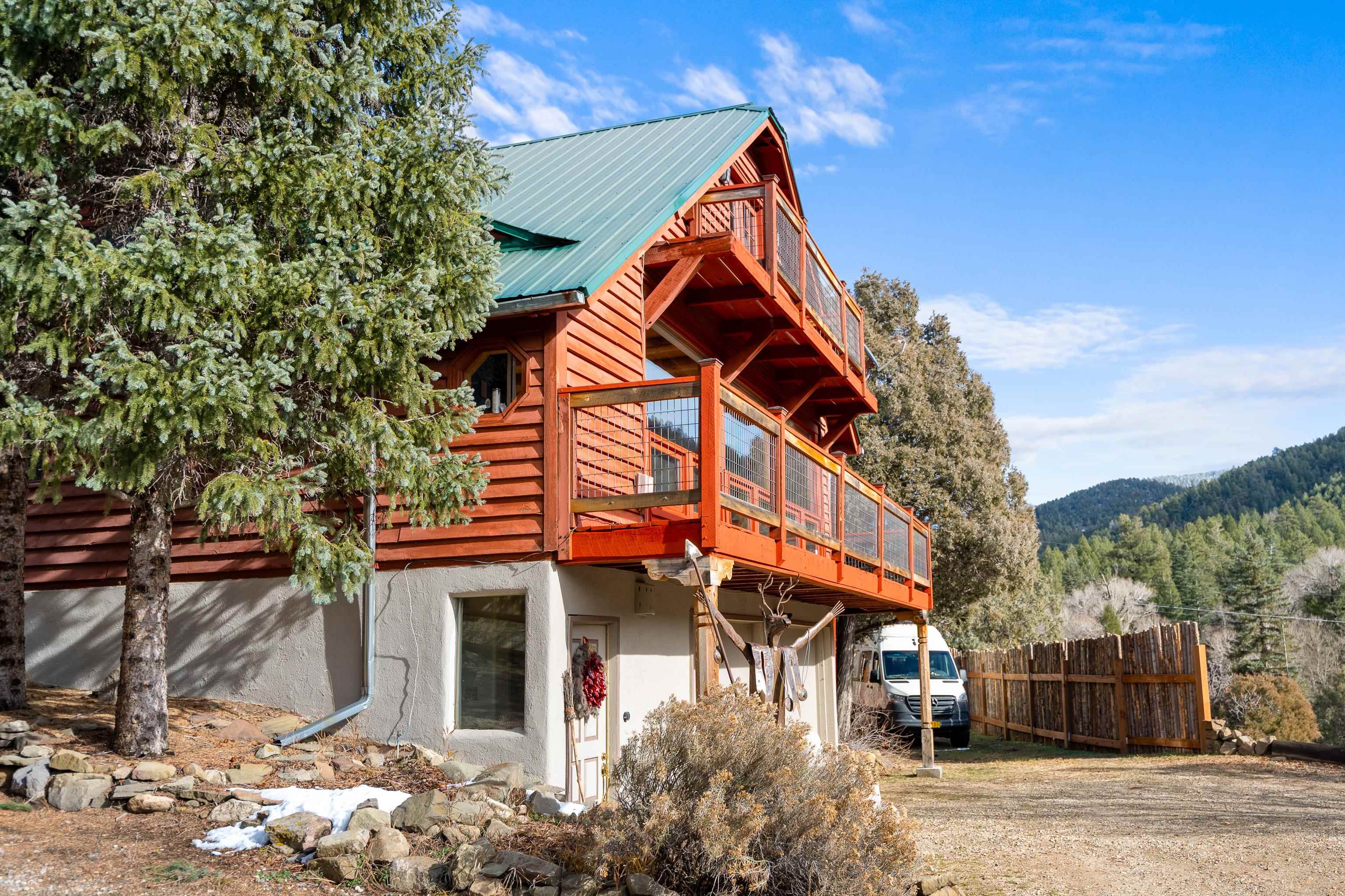 Taos, New Mexico 87571, United States, 3 Bedrooms Bedrooms, ,2 BathroomsBathrooms,Residential,Active,248878