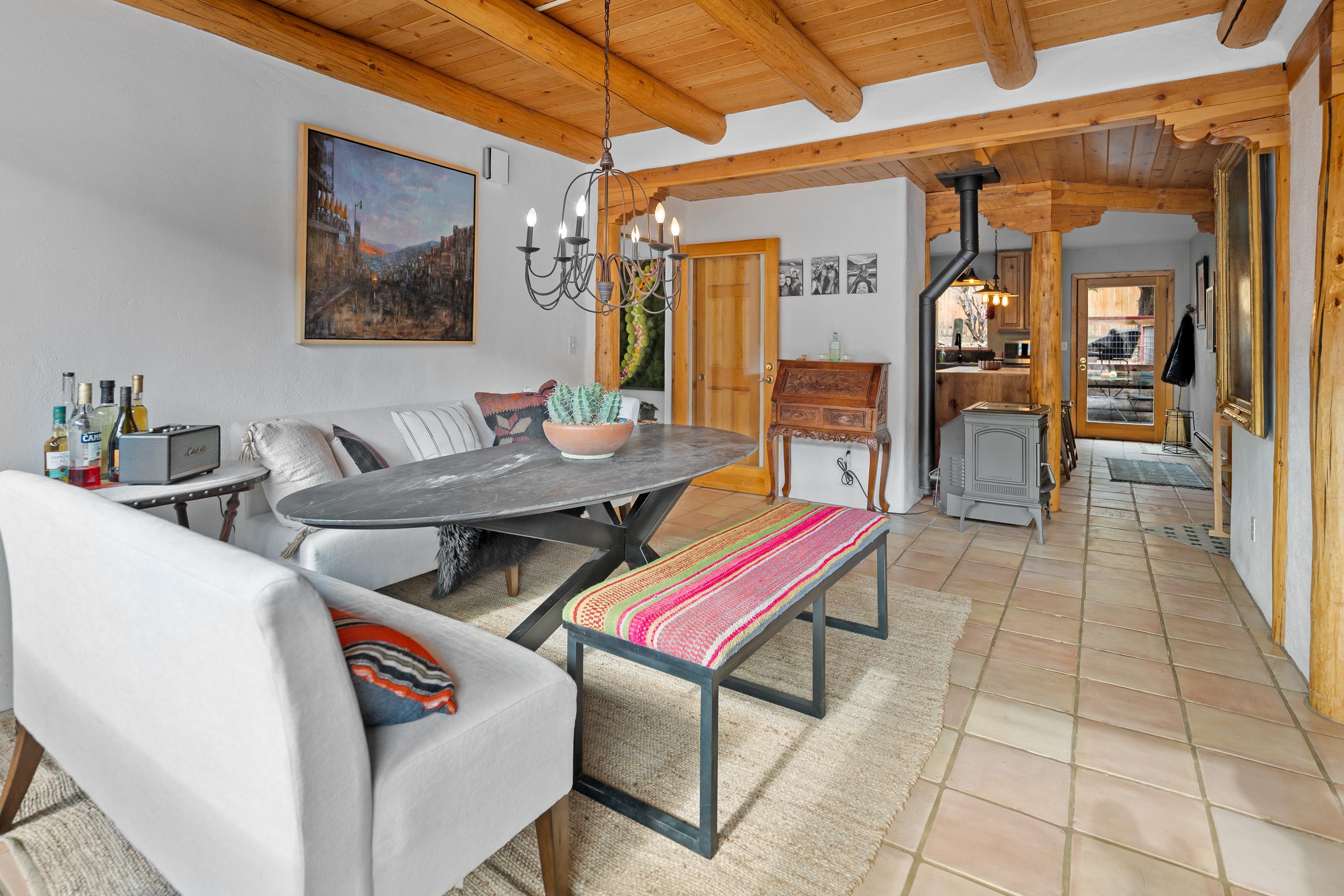 Taos, New Mexico 87571, United States, 3 Bedrooms Bedrooms, ,2 BathroomsBathrooms,Residential,Active,248878