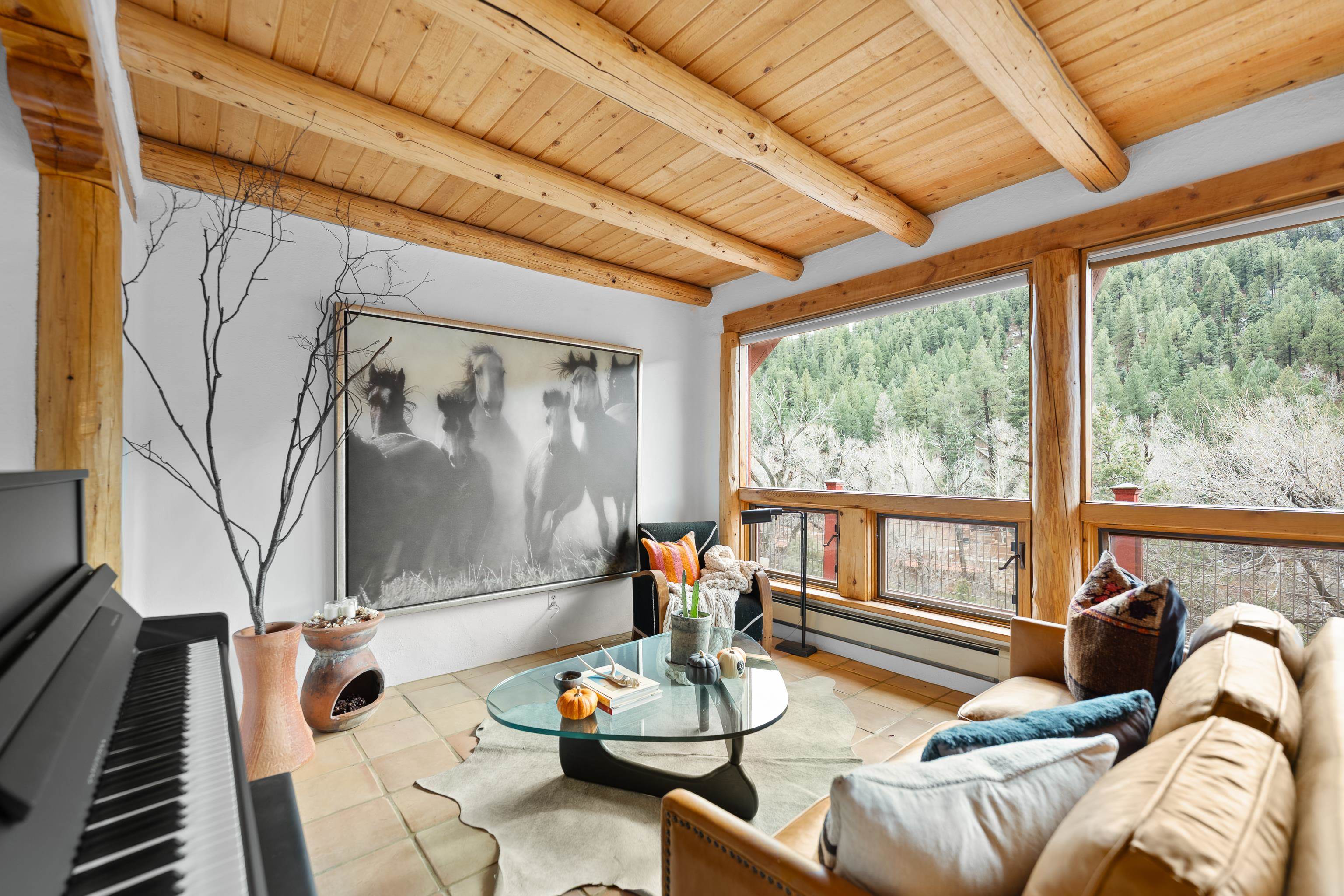 Taos, New Mexico 87571, United States, 3 Bedrooms Bedrooms, ,2 BathroomsBathrooms,Residential,Active,248878