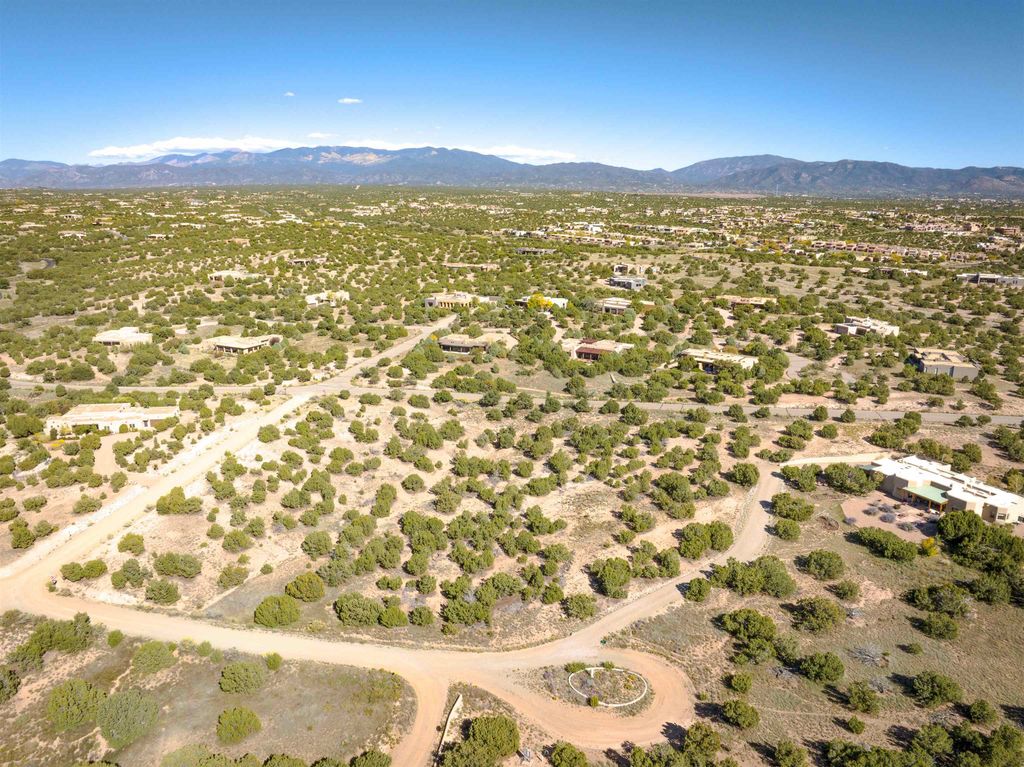 Photo of 2 Escopeta Ct, Santa Fe, NM 87506 (MLS # 114520)