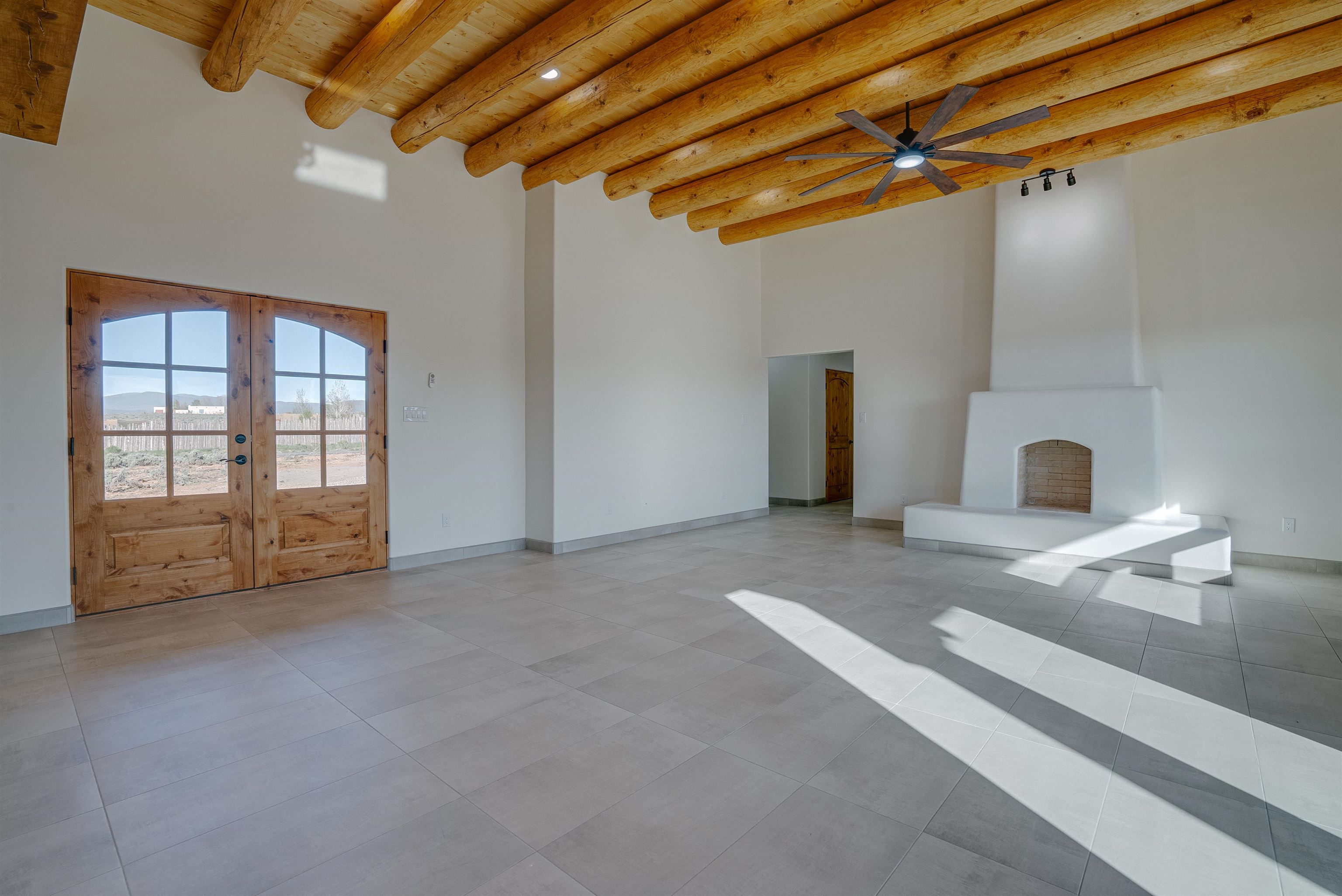 296 Los Cordovas, Ranchos de Taos, New Mexico image 6