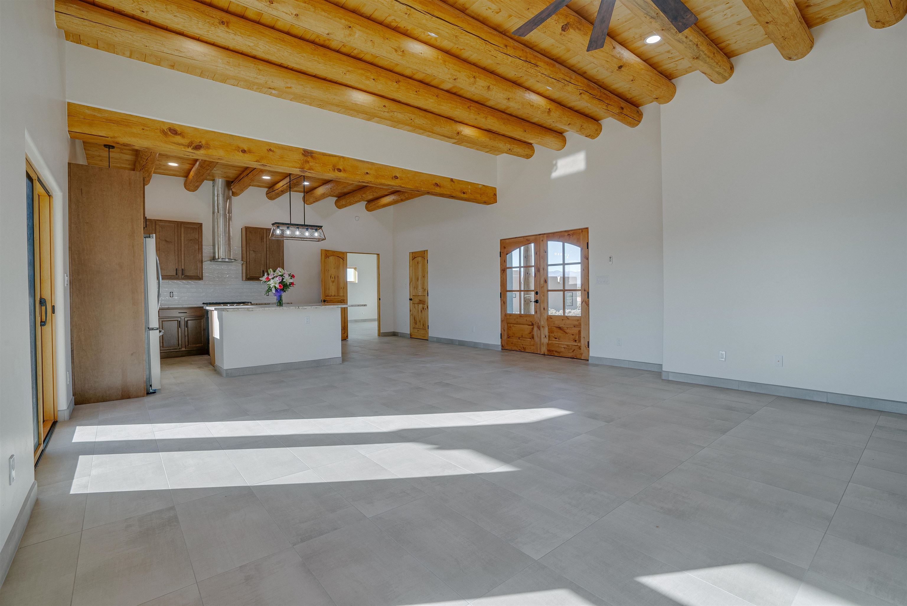 296 Los Cordovas, Ranchos de Taos, New Mexico image 4