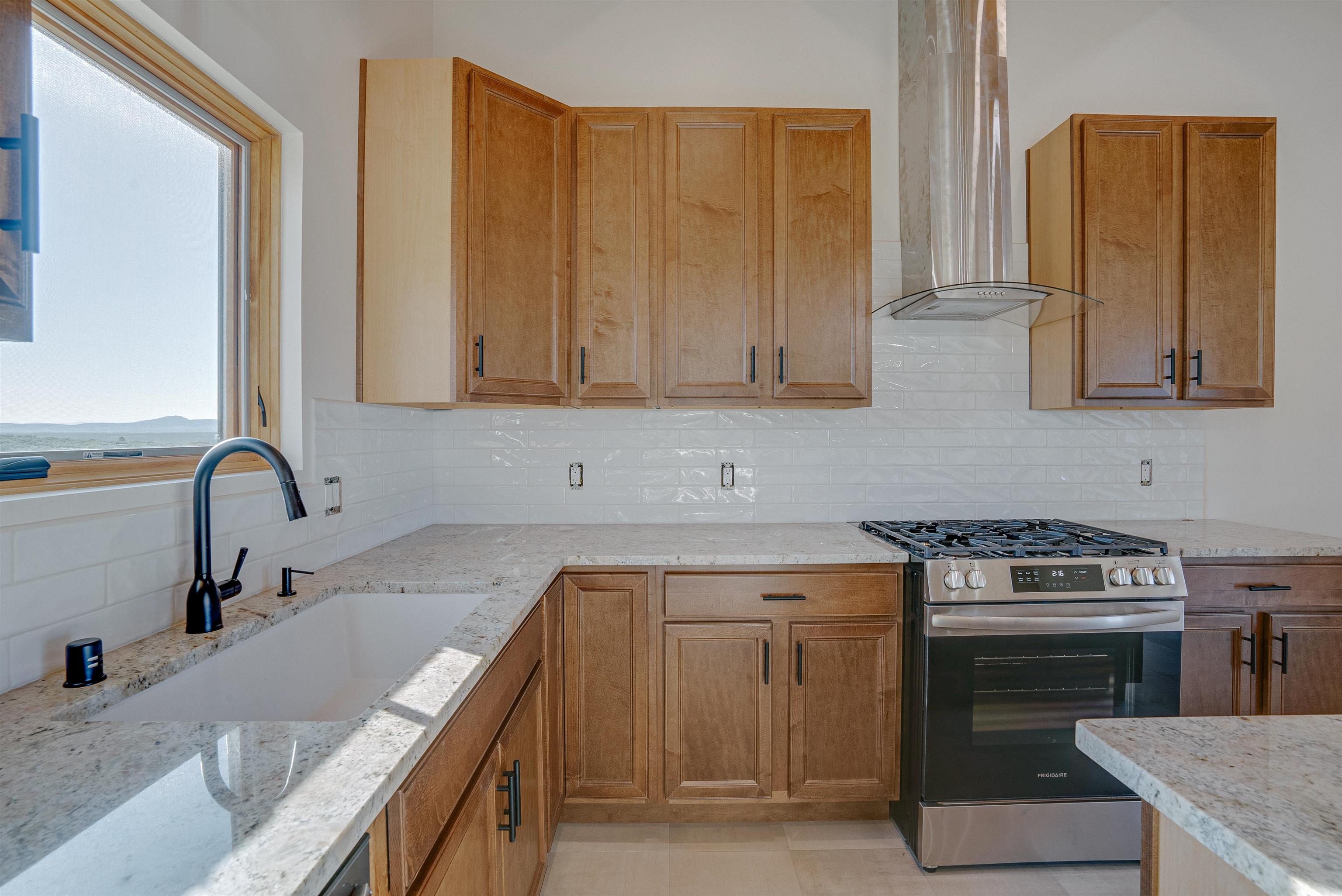296 Los Cordovas, Ranchos de Taos, New Mexico image 12