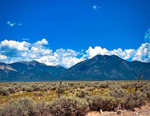 Photo of Between 265 277 Mesa Sea Rd, Arroyo Hondo, NM 87513 (MLS # 113807)