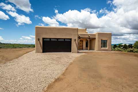 Homes For Sale - 1 Mesa Encantada Rd<br/> Taos, NM 87557